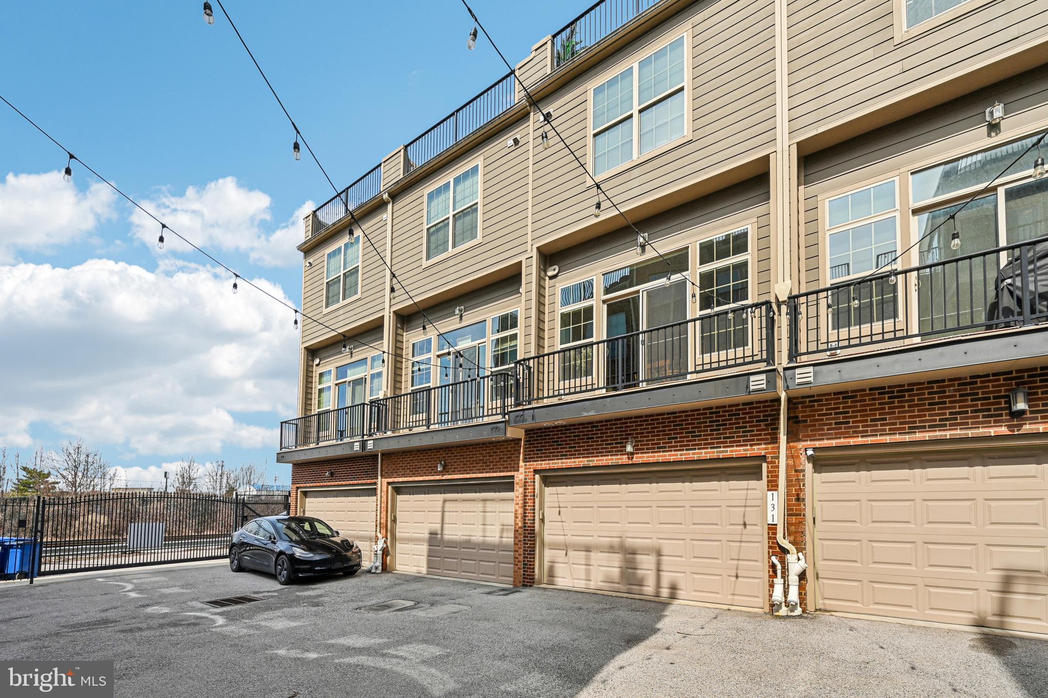 SOUTH BALTIMORE - Residential