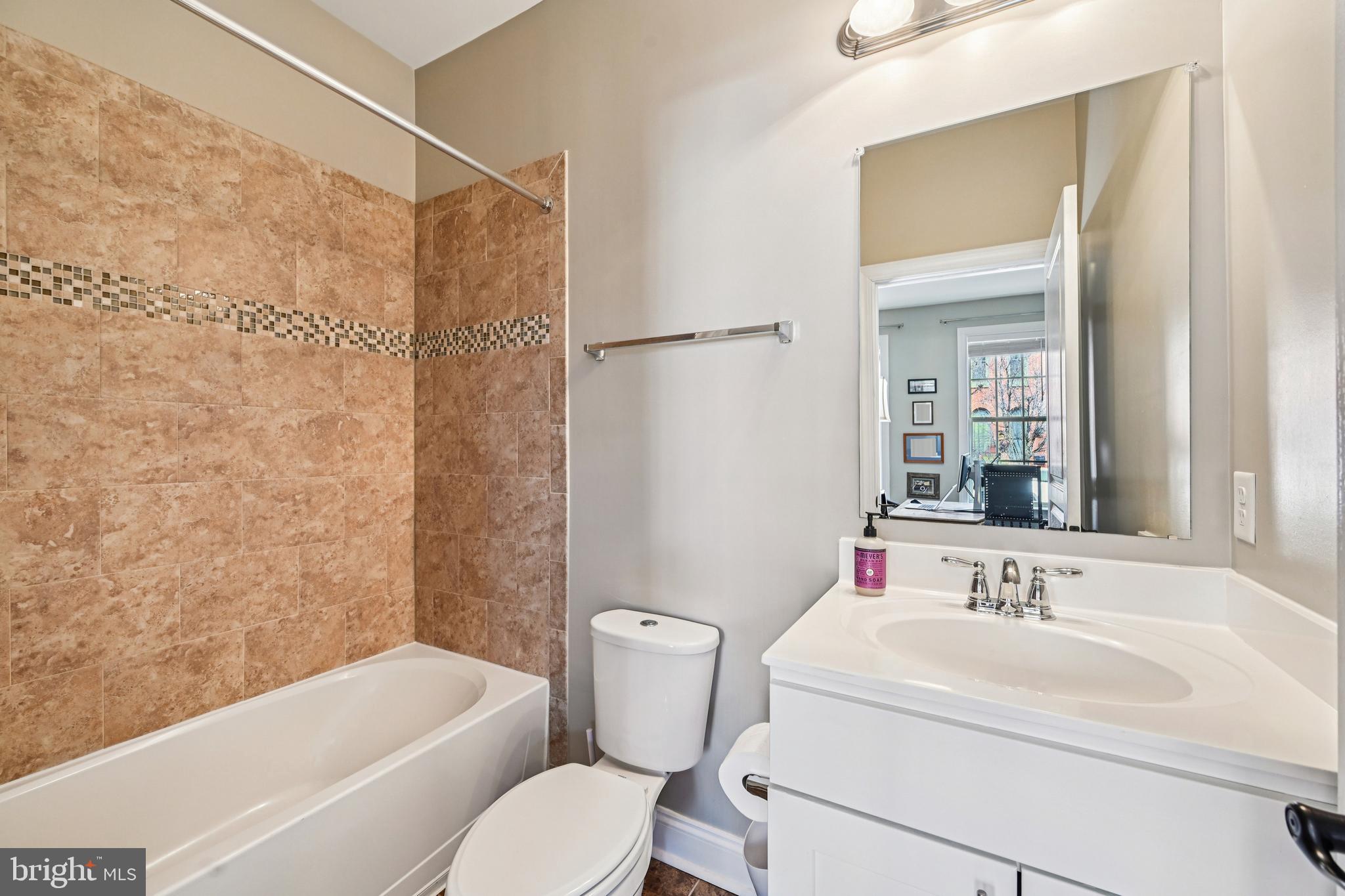 SOUTH BALTIMORE - Residential