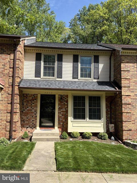 Photo of 9053 Armendown Drive, SPRINGFIELD, VA 22152 (MLS # VAFX2305830)
