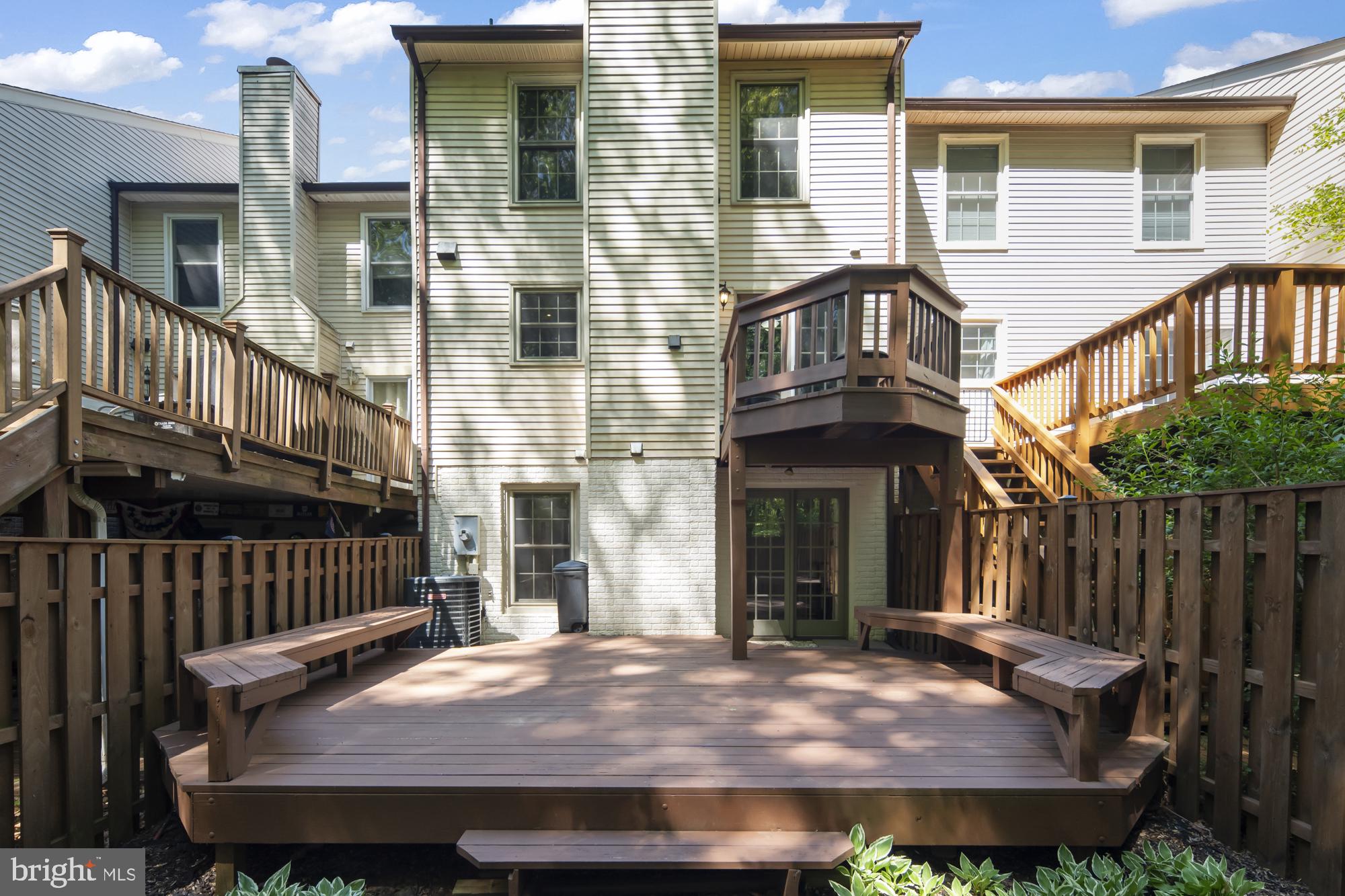 9053 ARMENDOWN DRIVE