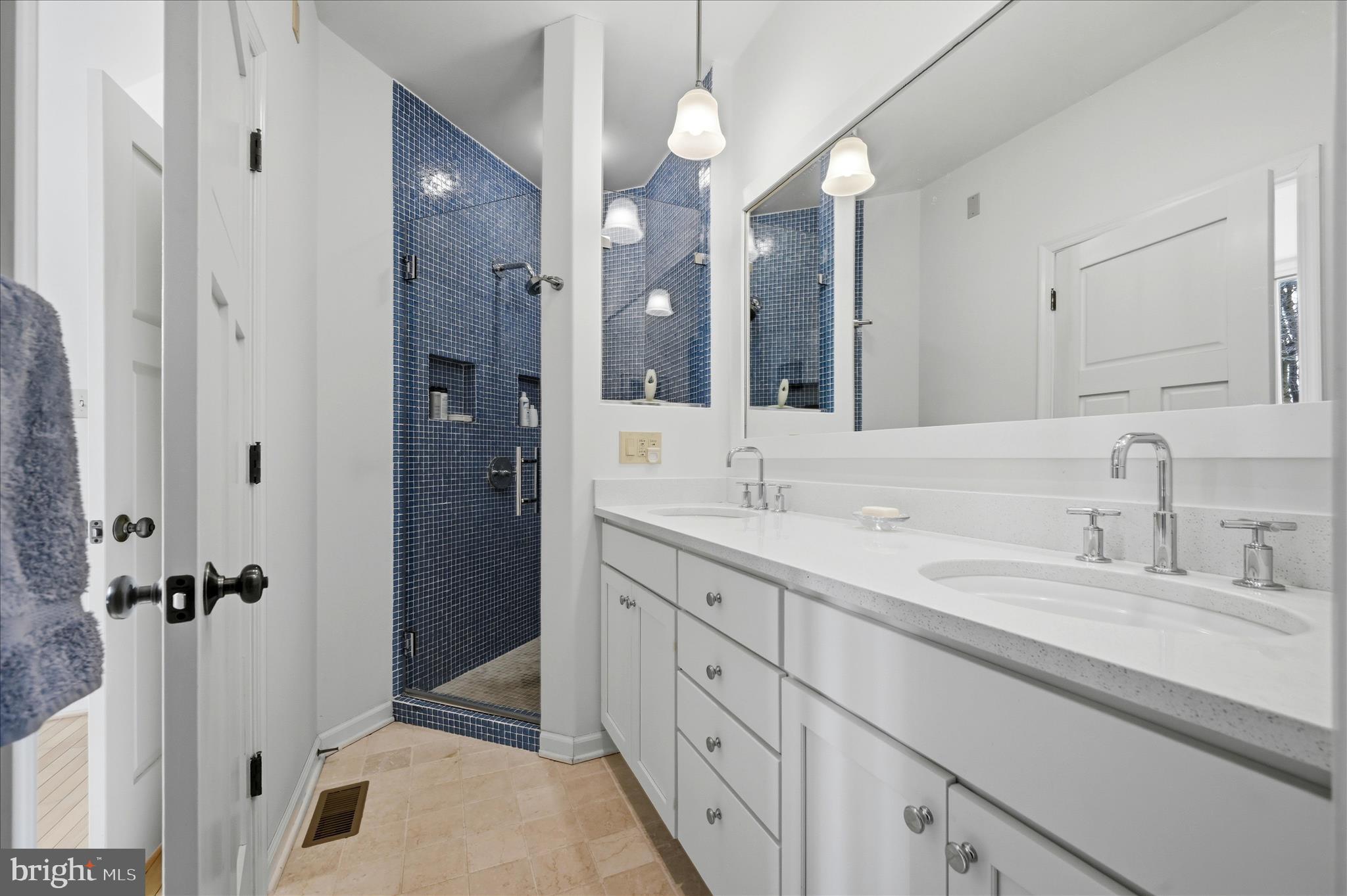 EAGLES NEST SOUTH - Residential