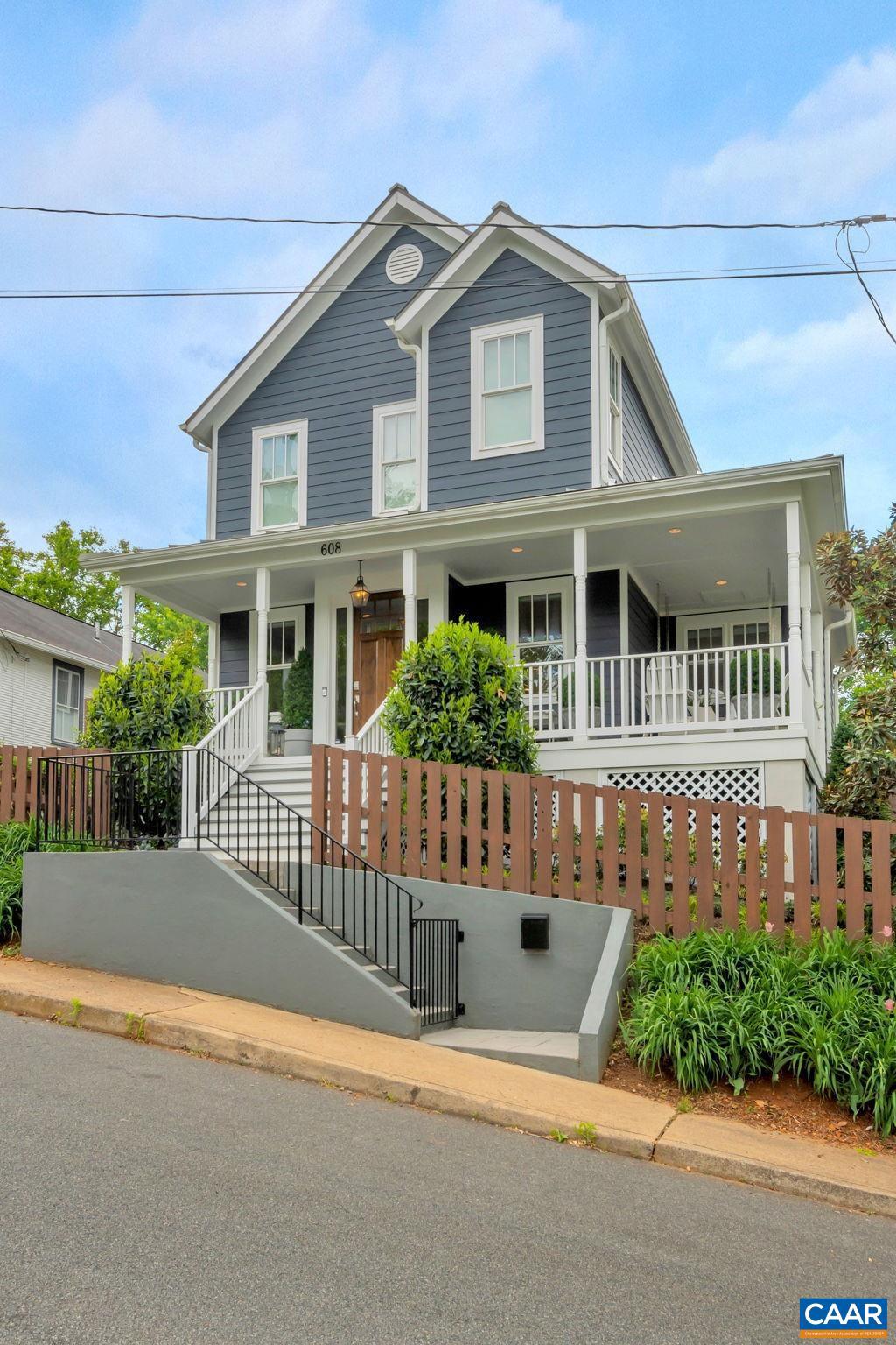 BELMONT - Residential