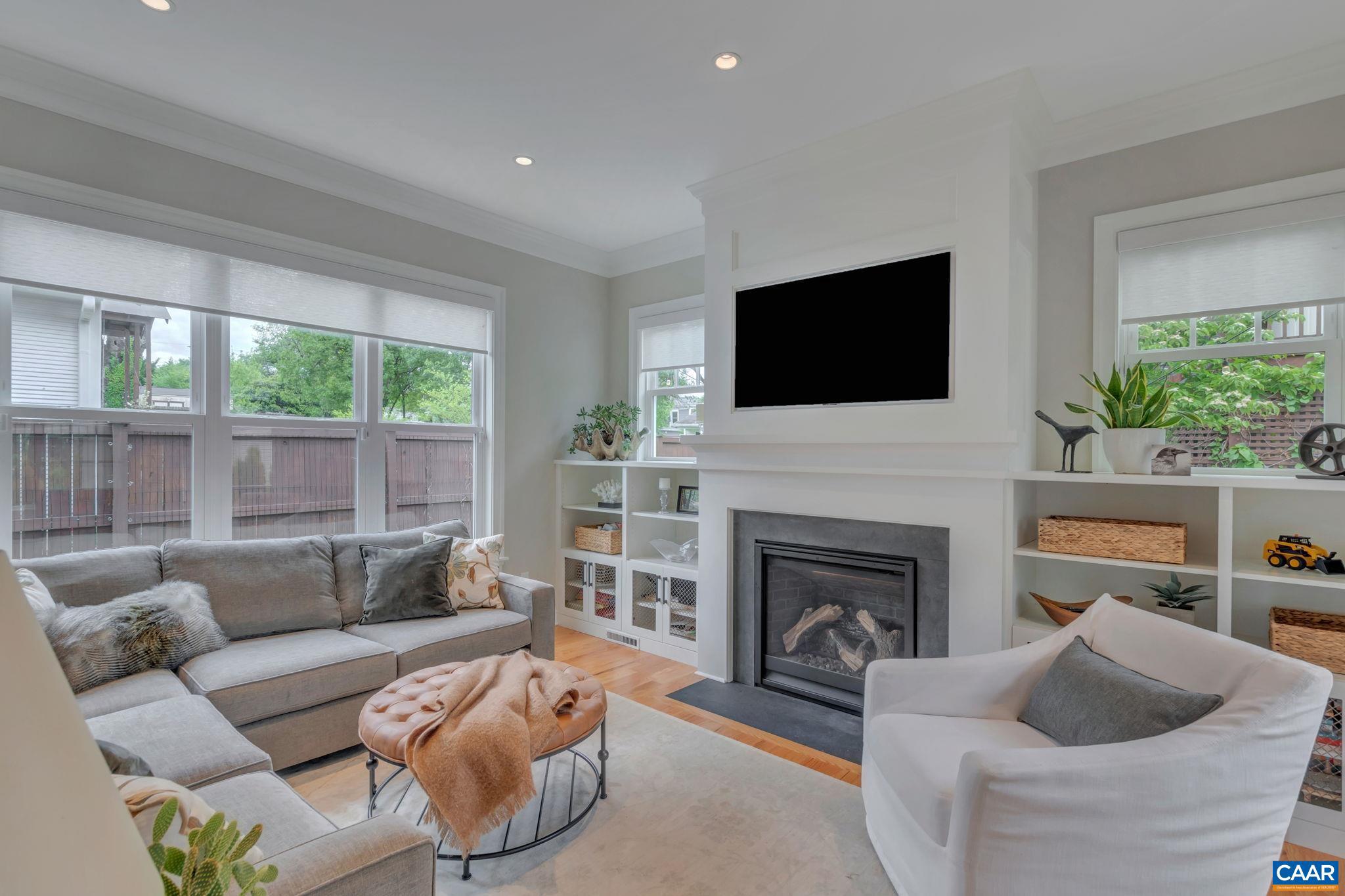 BELMONT - Residential