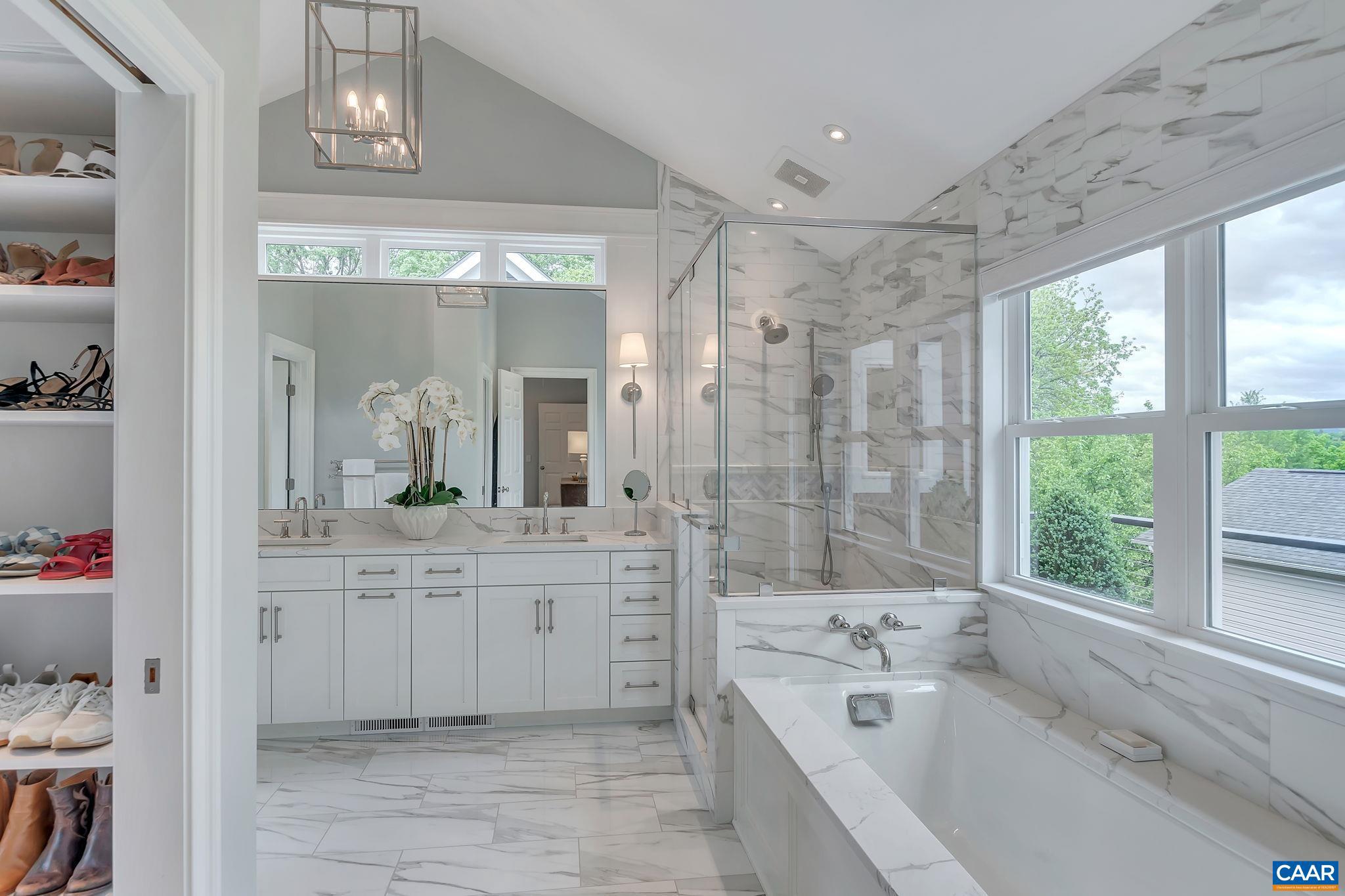 BELMONT - Residential