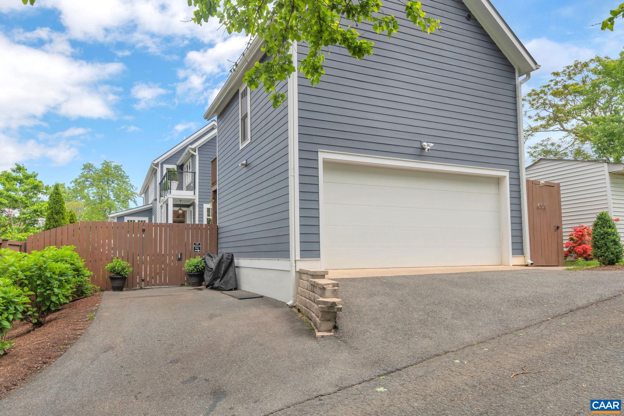 BELMONT - Residential