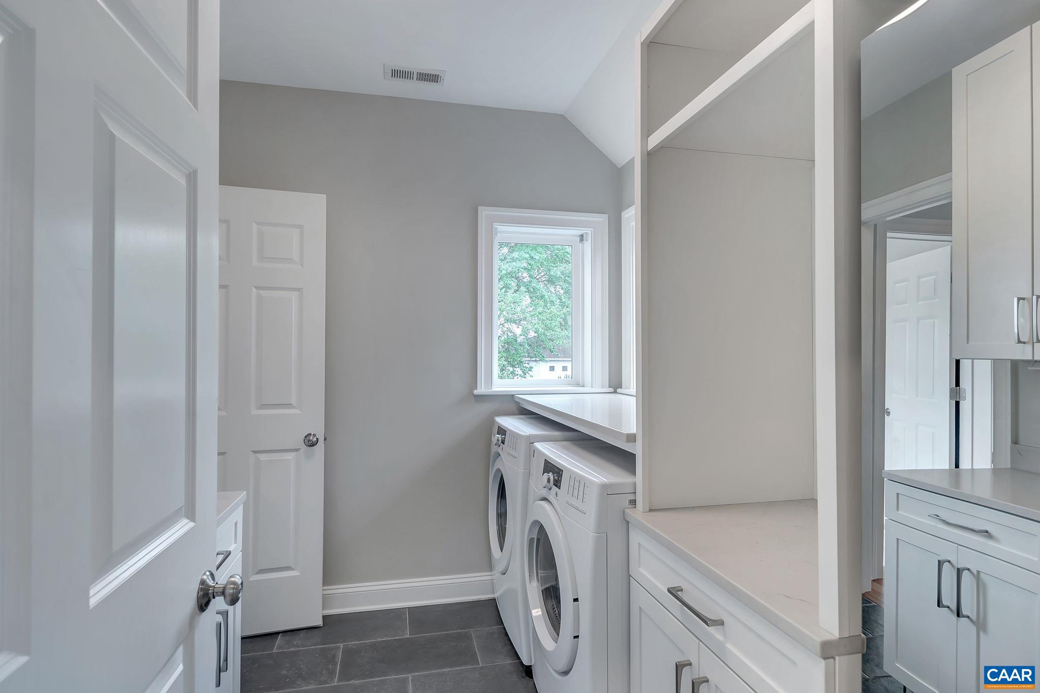 BELMONT - Residential