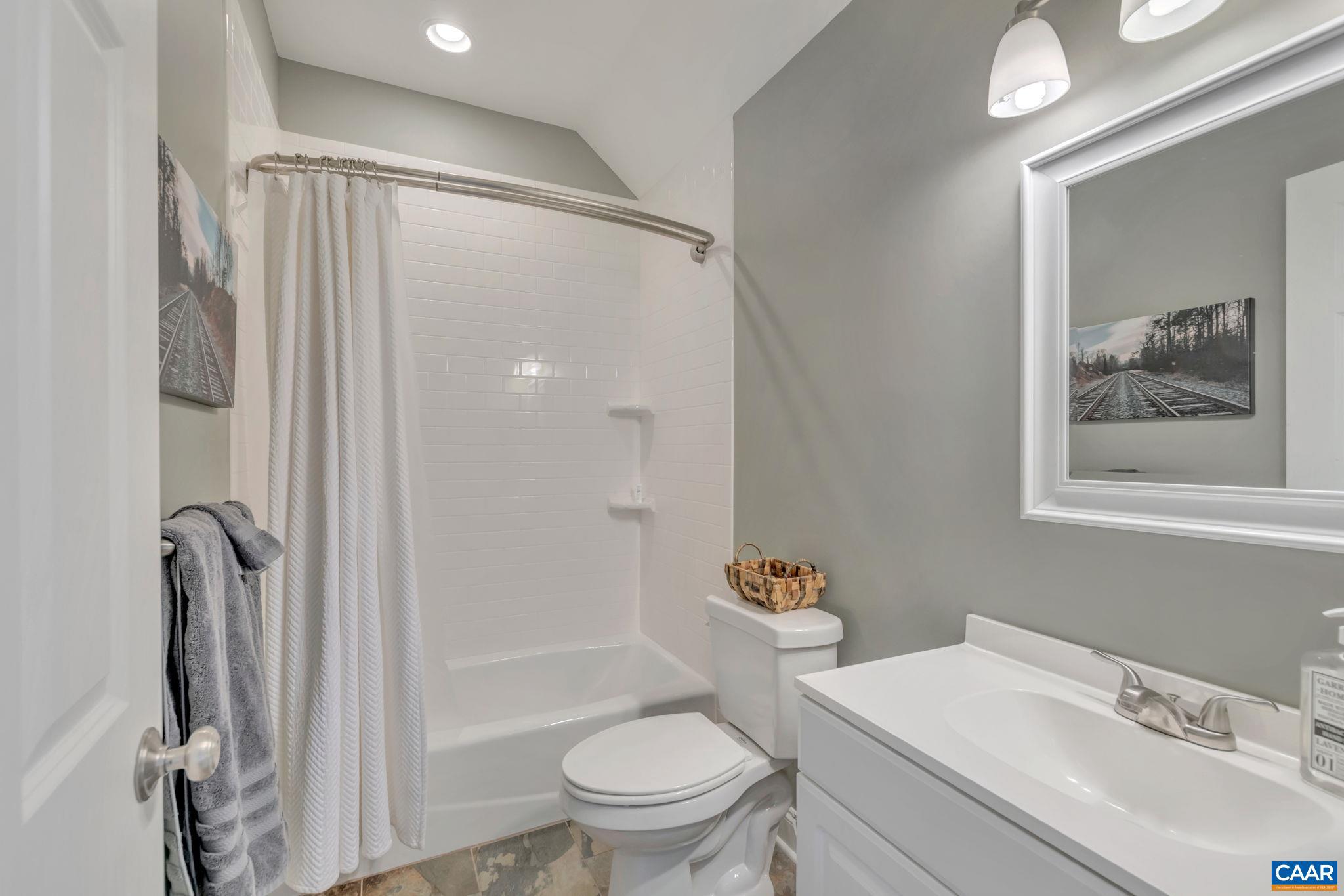 BELMONT - Residential