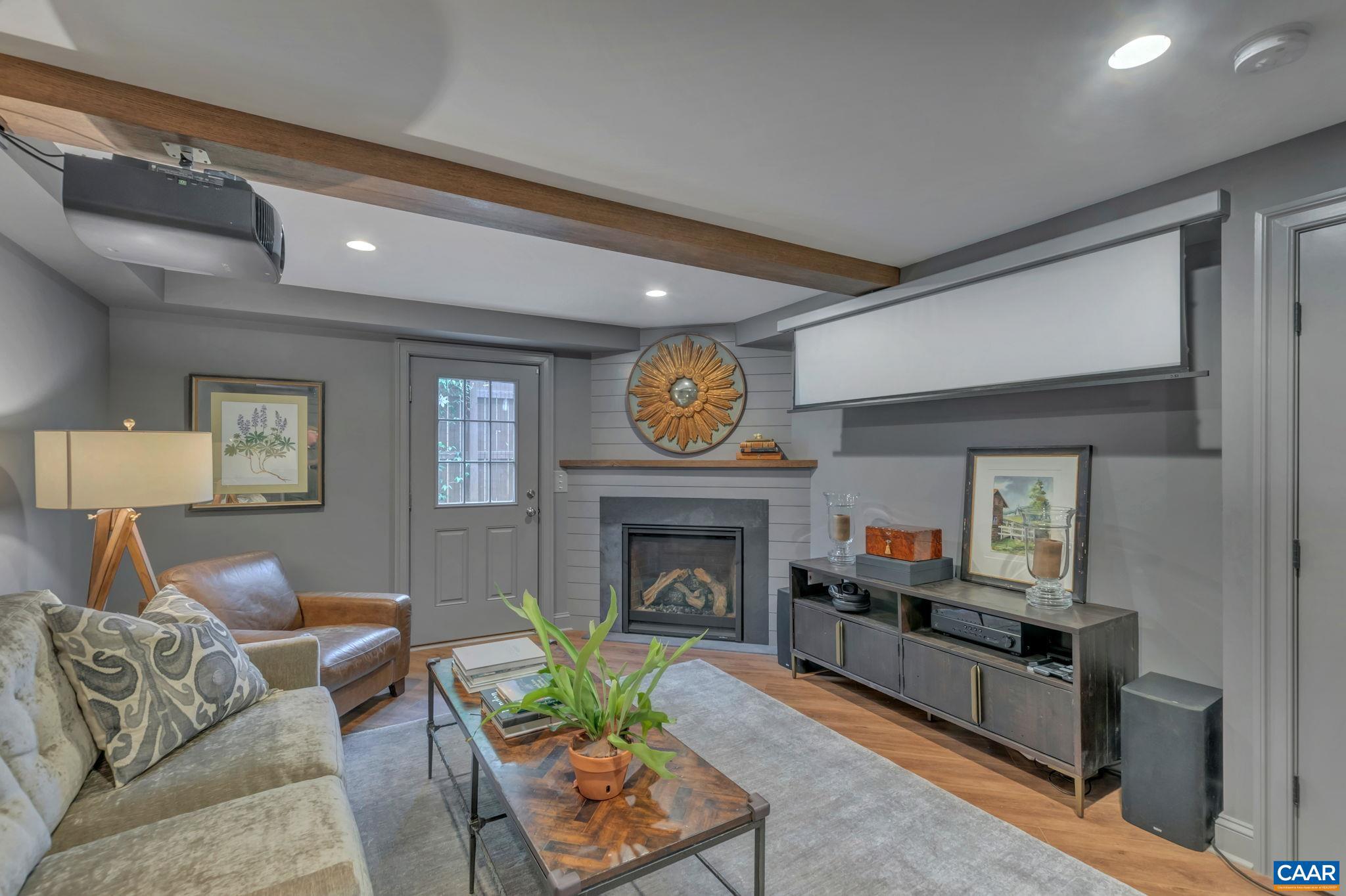 BELMONT - Residential