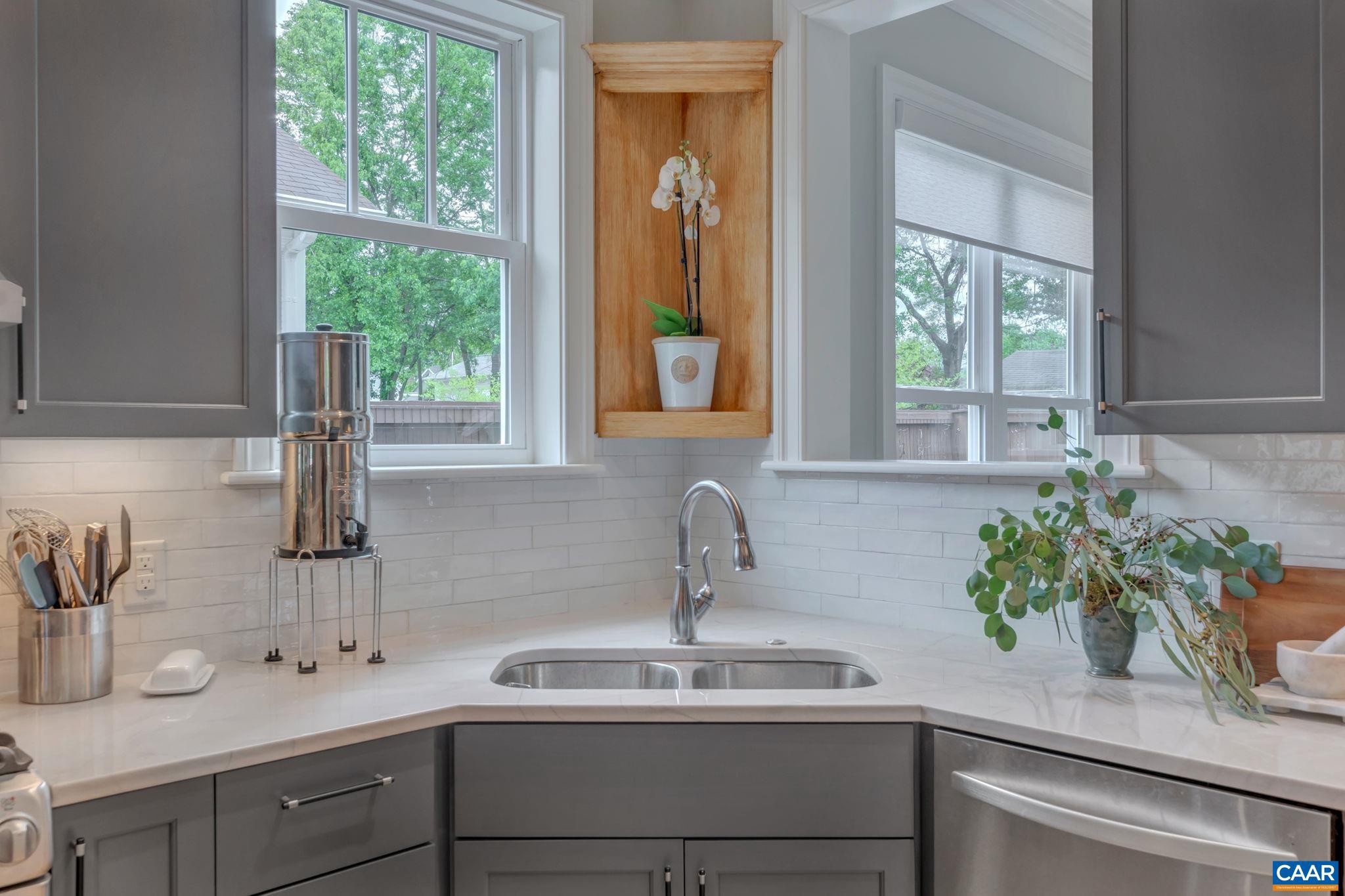 BELMONT - Residential