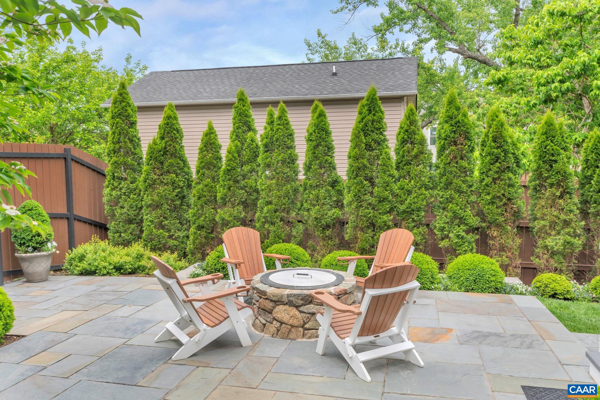 BELMONT - Residential