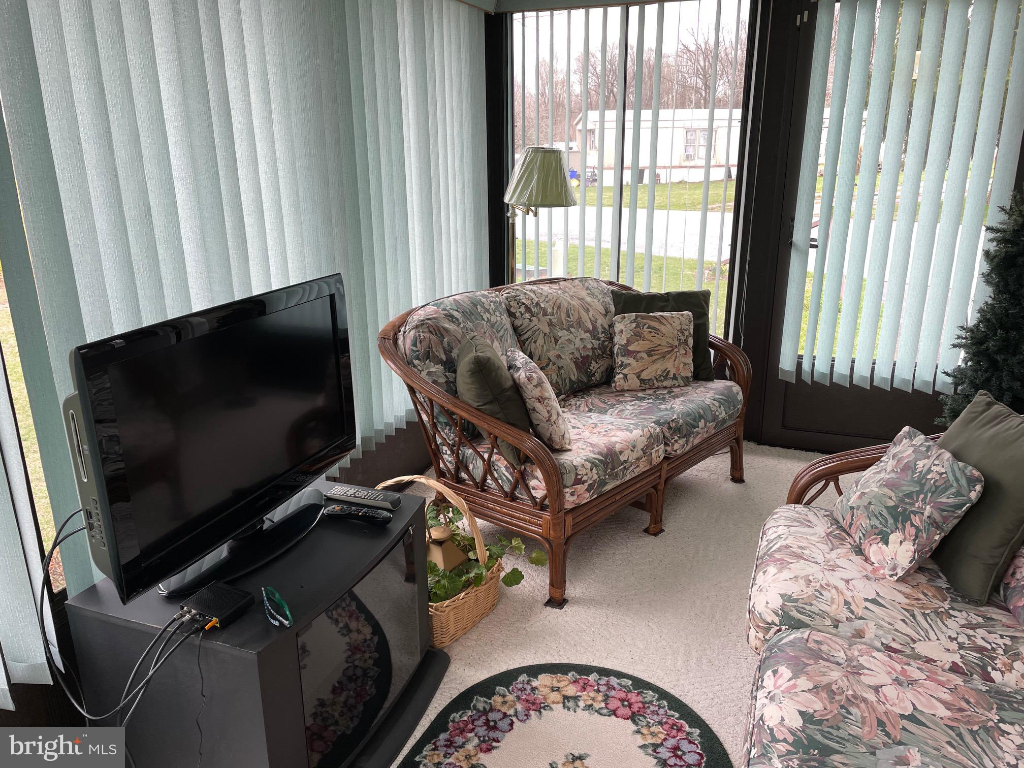 NEWBERRY ESTATES MHP - Residential