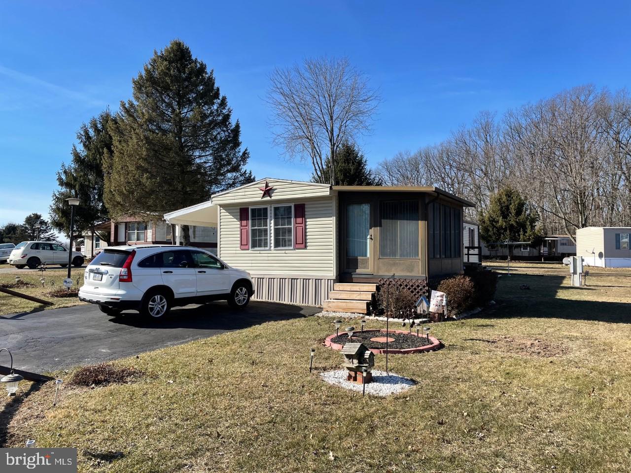 NEWBERRY ESTATES MHP - Residential