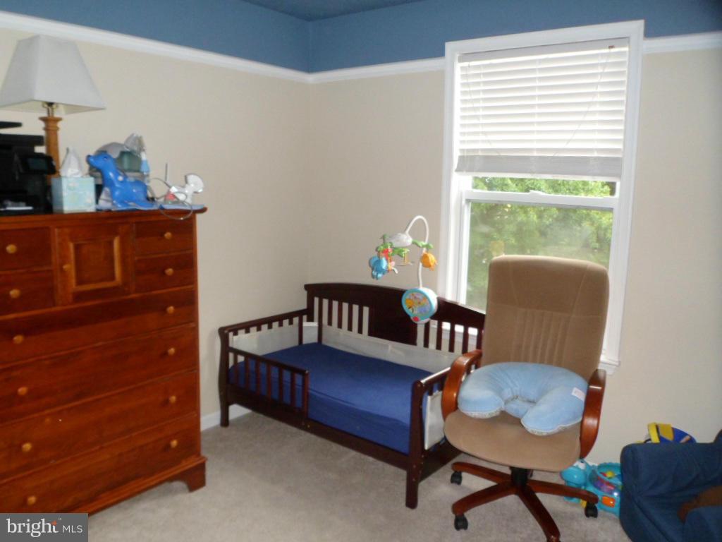 PICKETTS HARBOR - Residential Lease