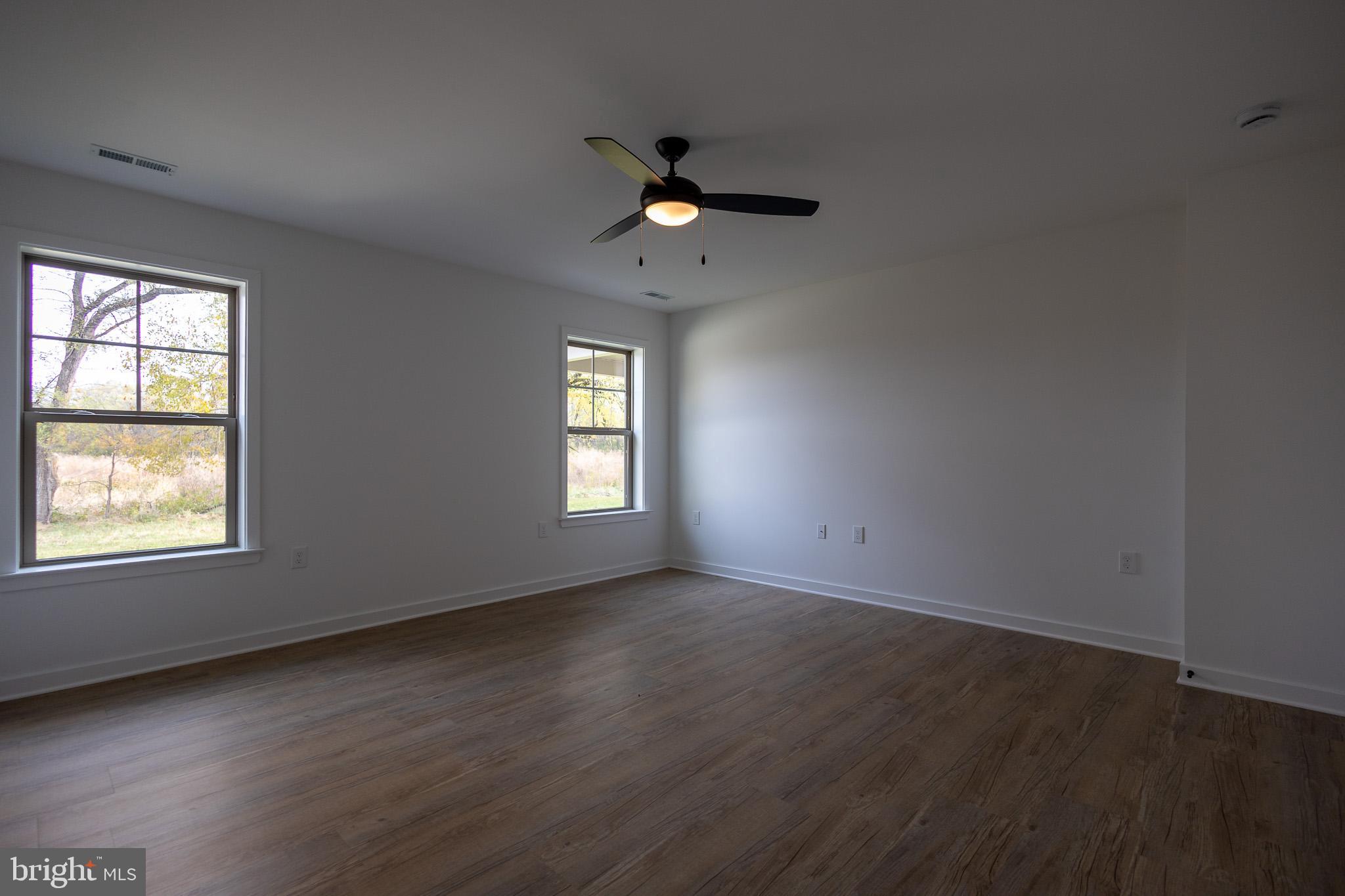 THE VILLAS AT WARM SPRINGS - Residential