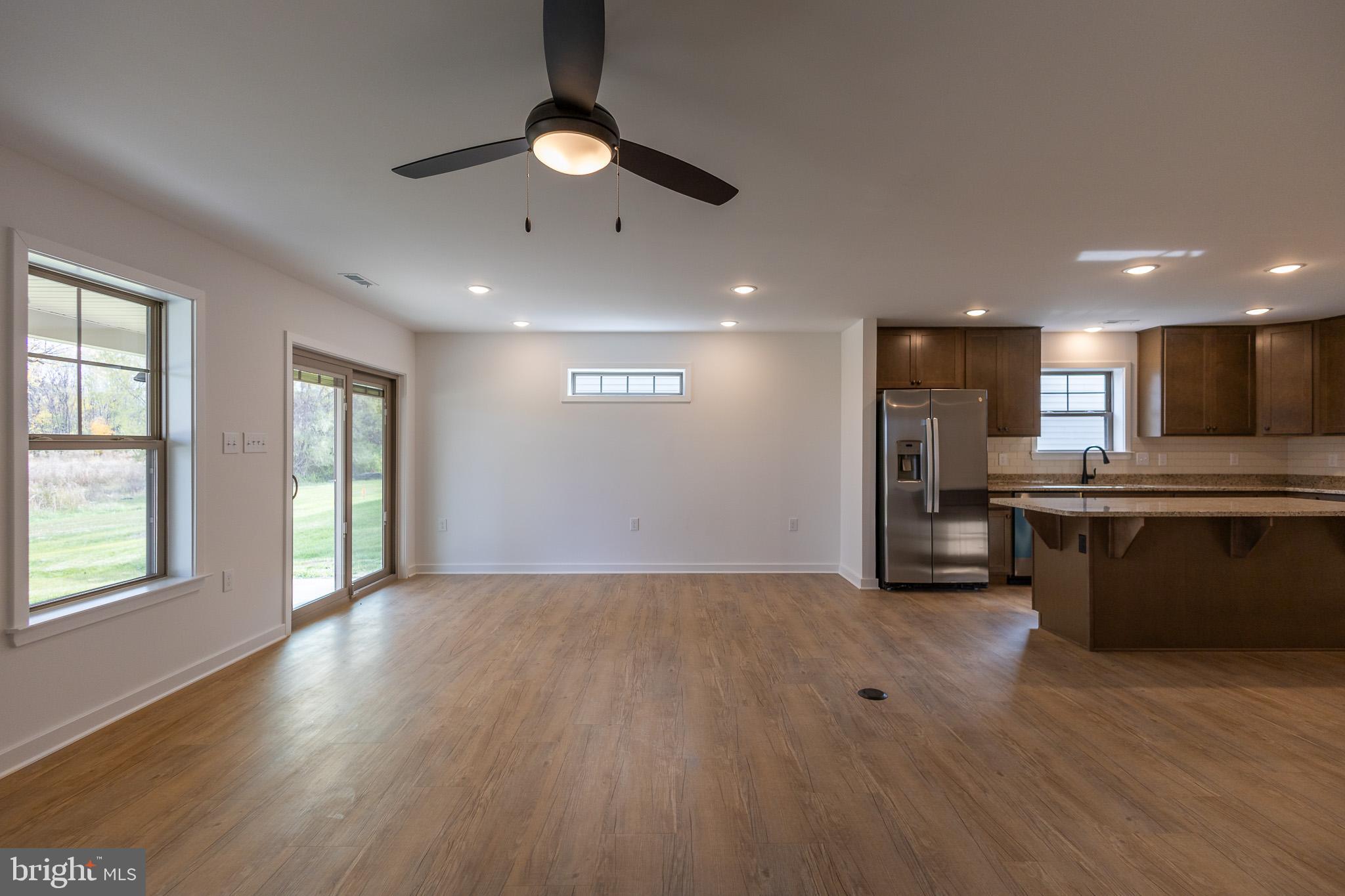 THE VILLAS AT WARM SPRINGS - Residential