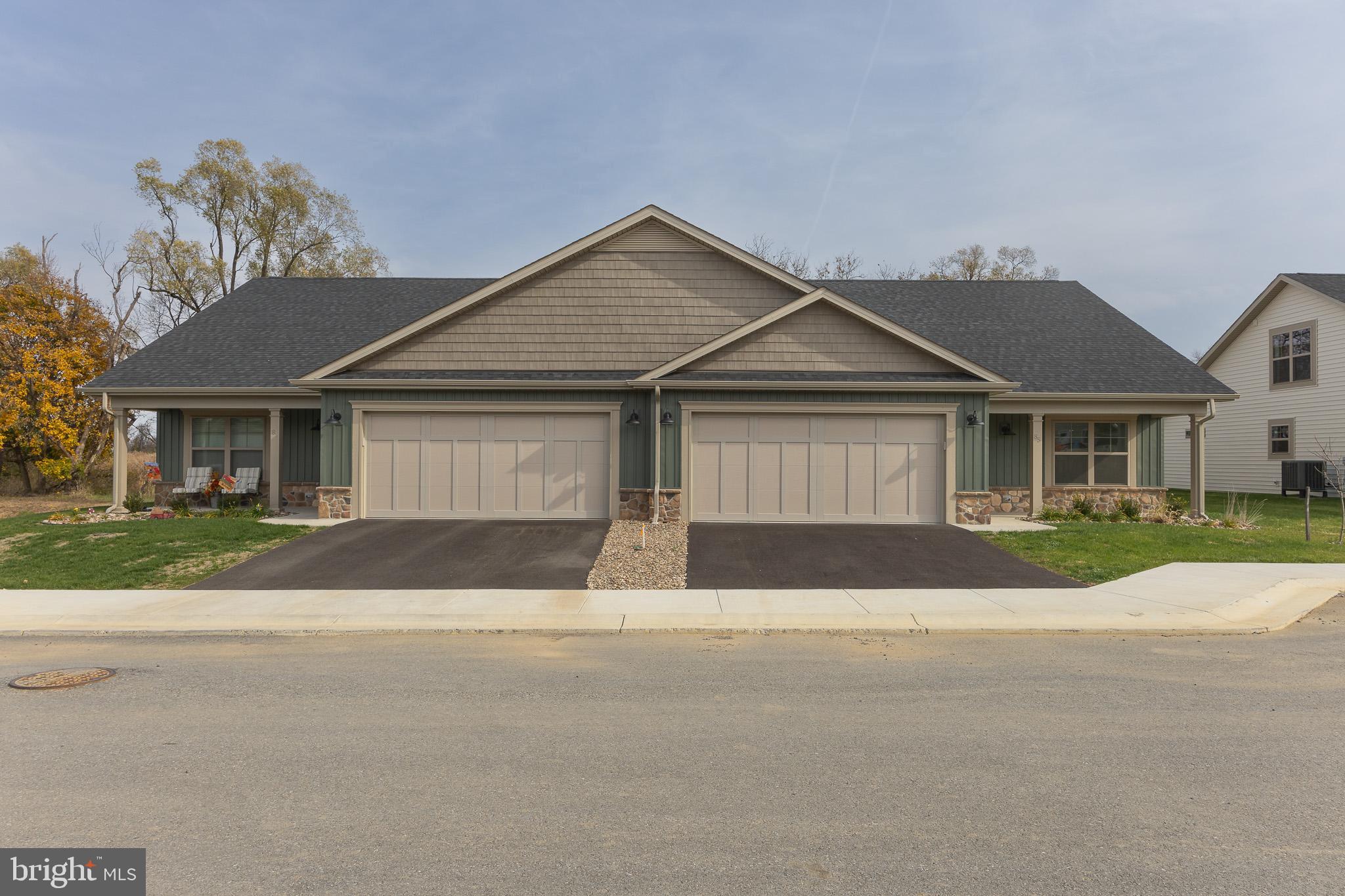 THE VILLAS AT WARM SPRINGS - Residential