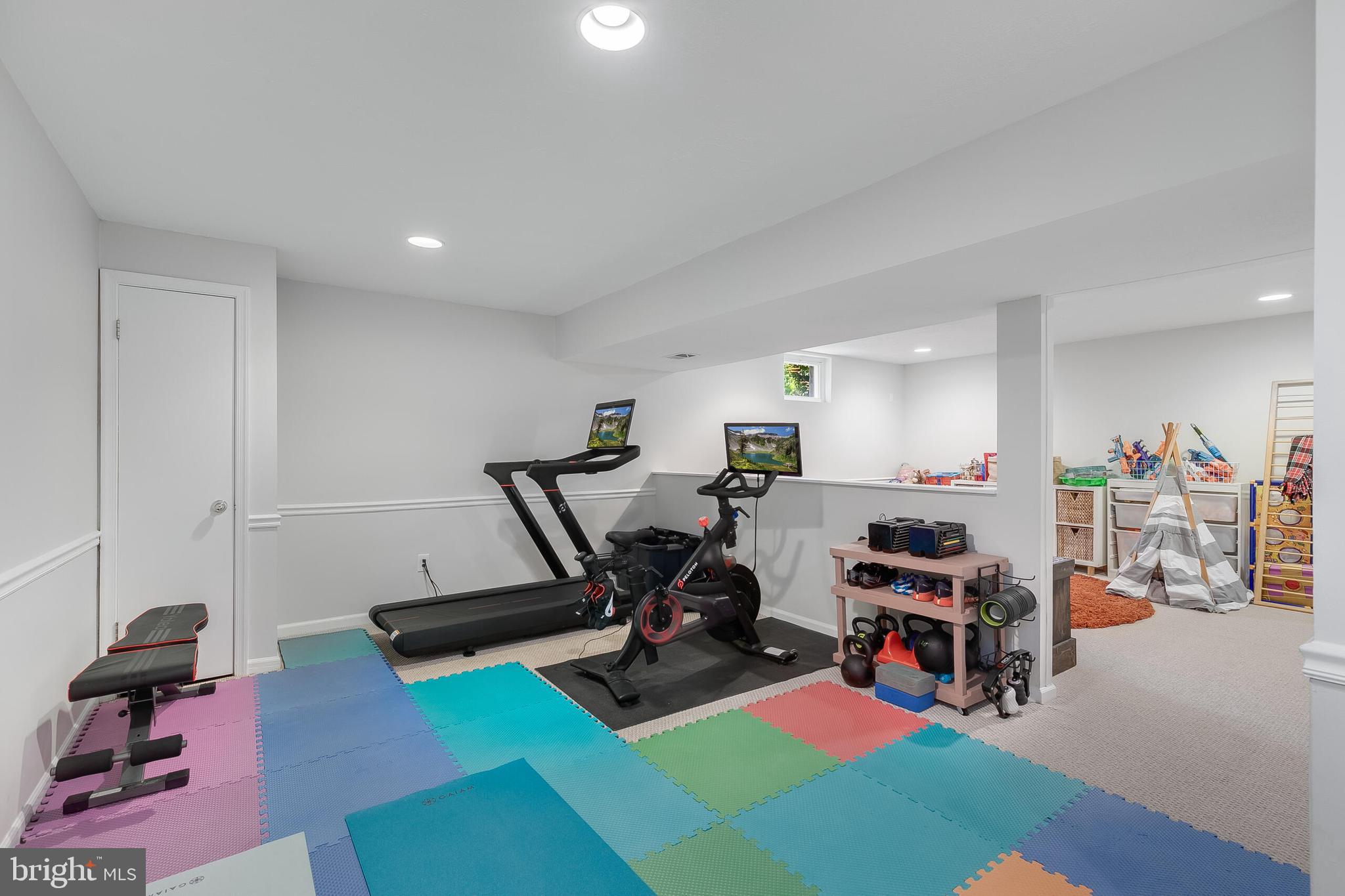 GAMBRILL ESTATES - Residential