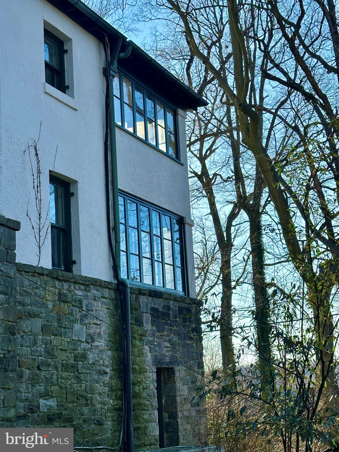 ROLAND PARK - Residential