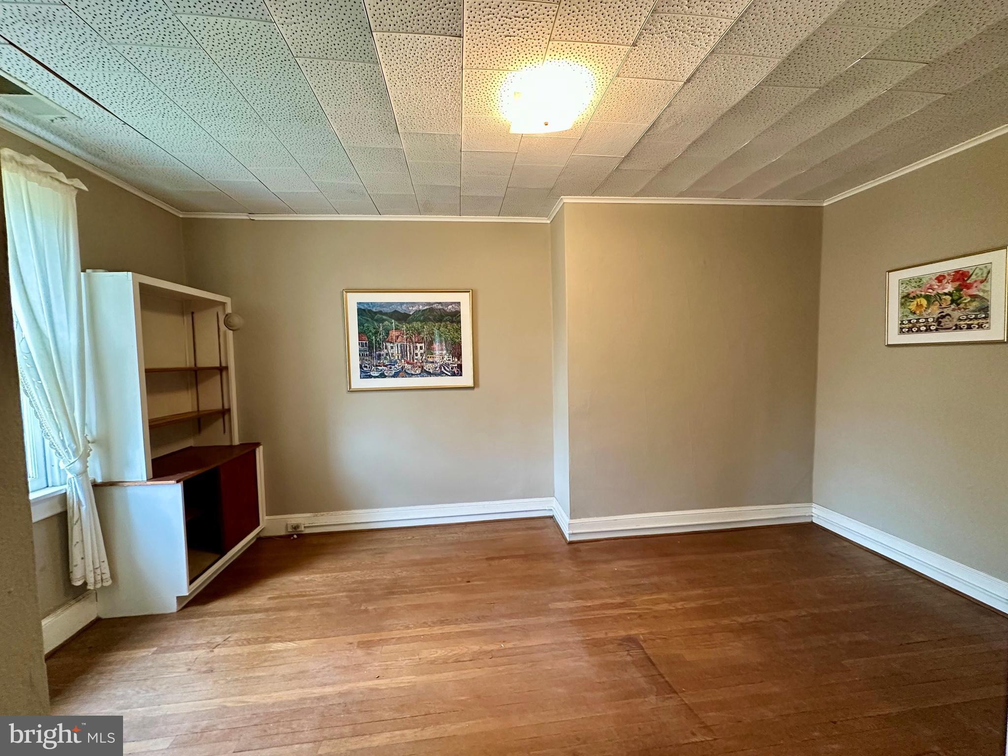 ROLAND PARK - Residential