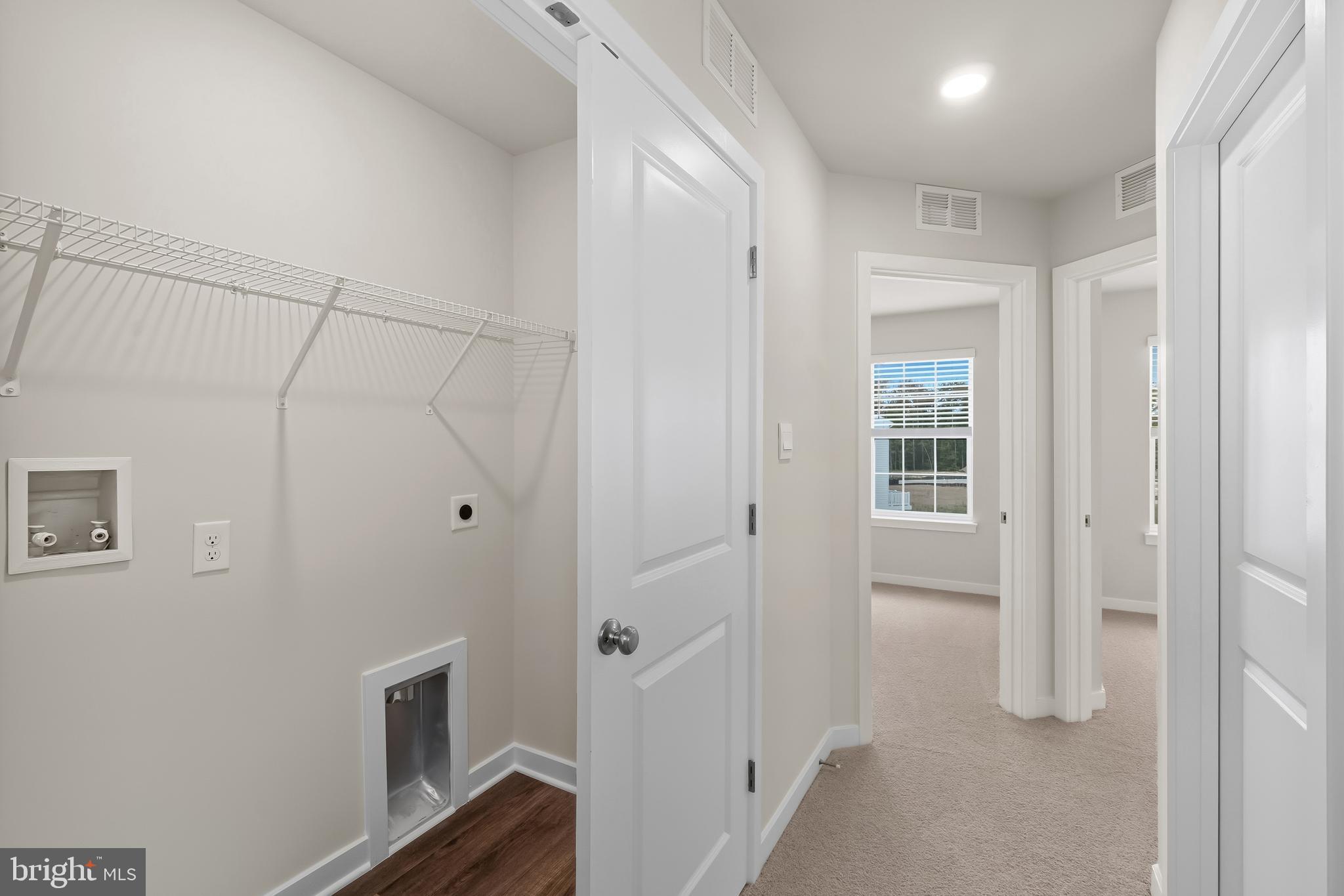 PINEGROVE - Residential