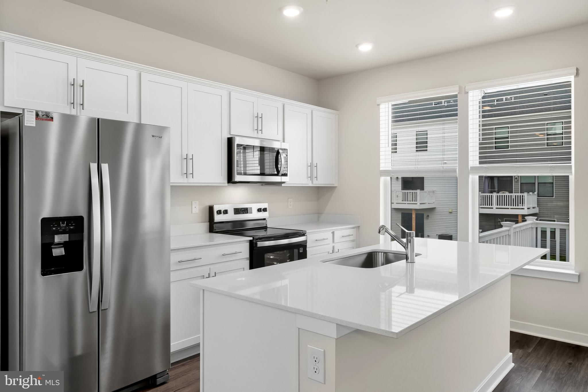 PINEGROVE - Residential