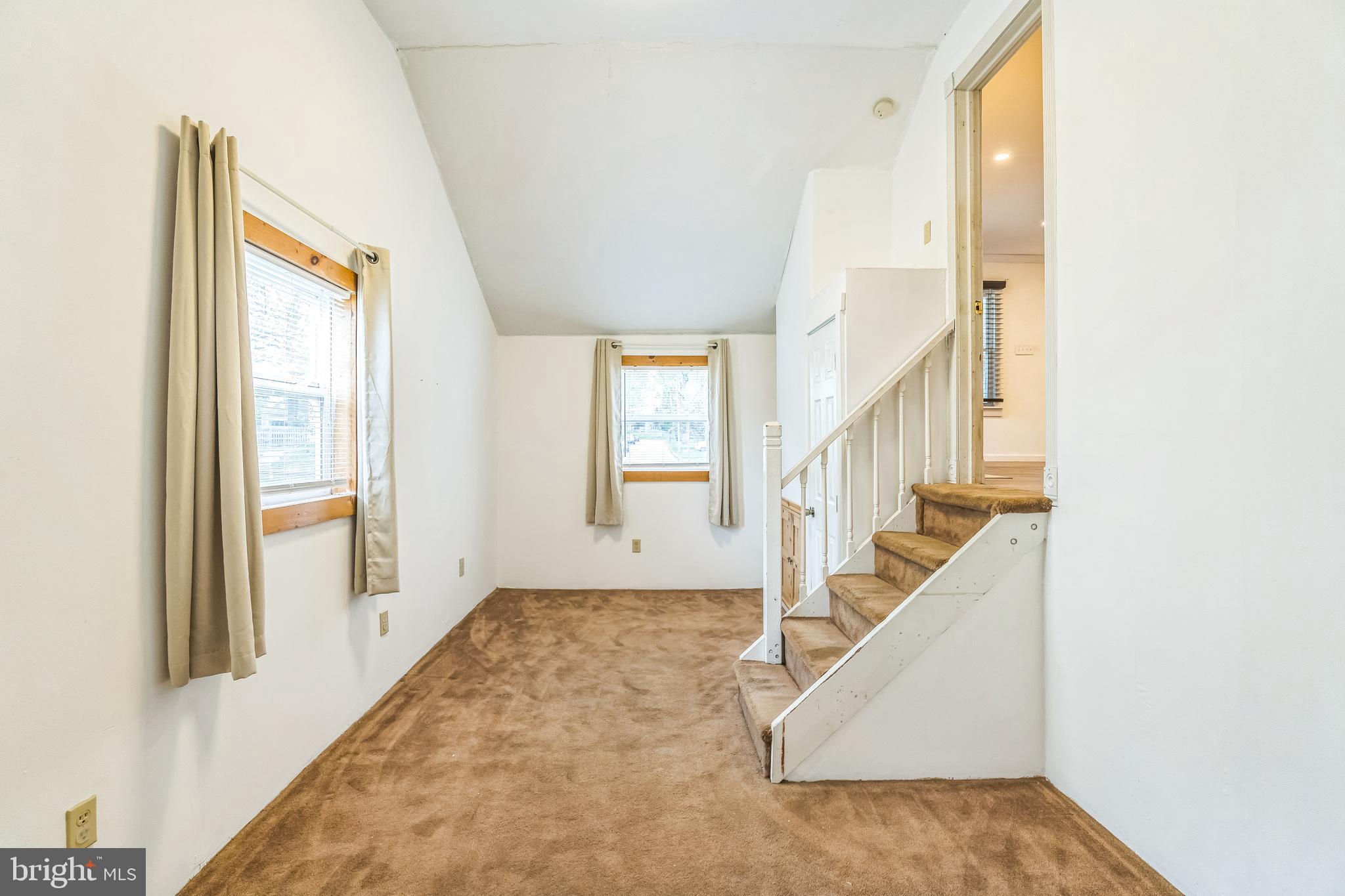 NORTH HILLS - Residential