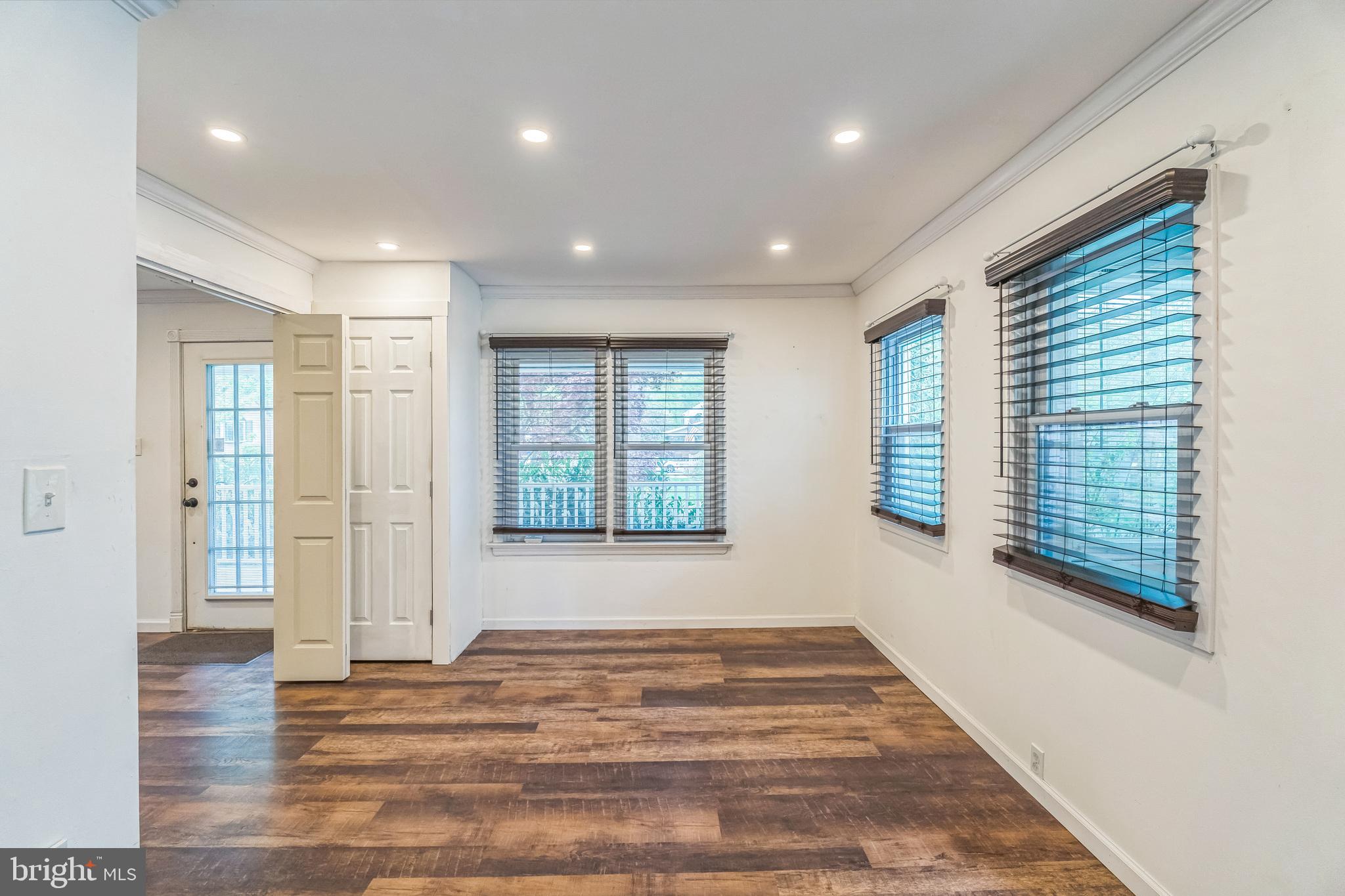 NORTH HILLS - Residential