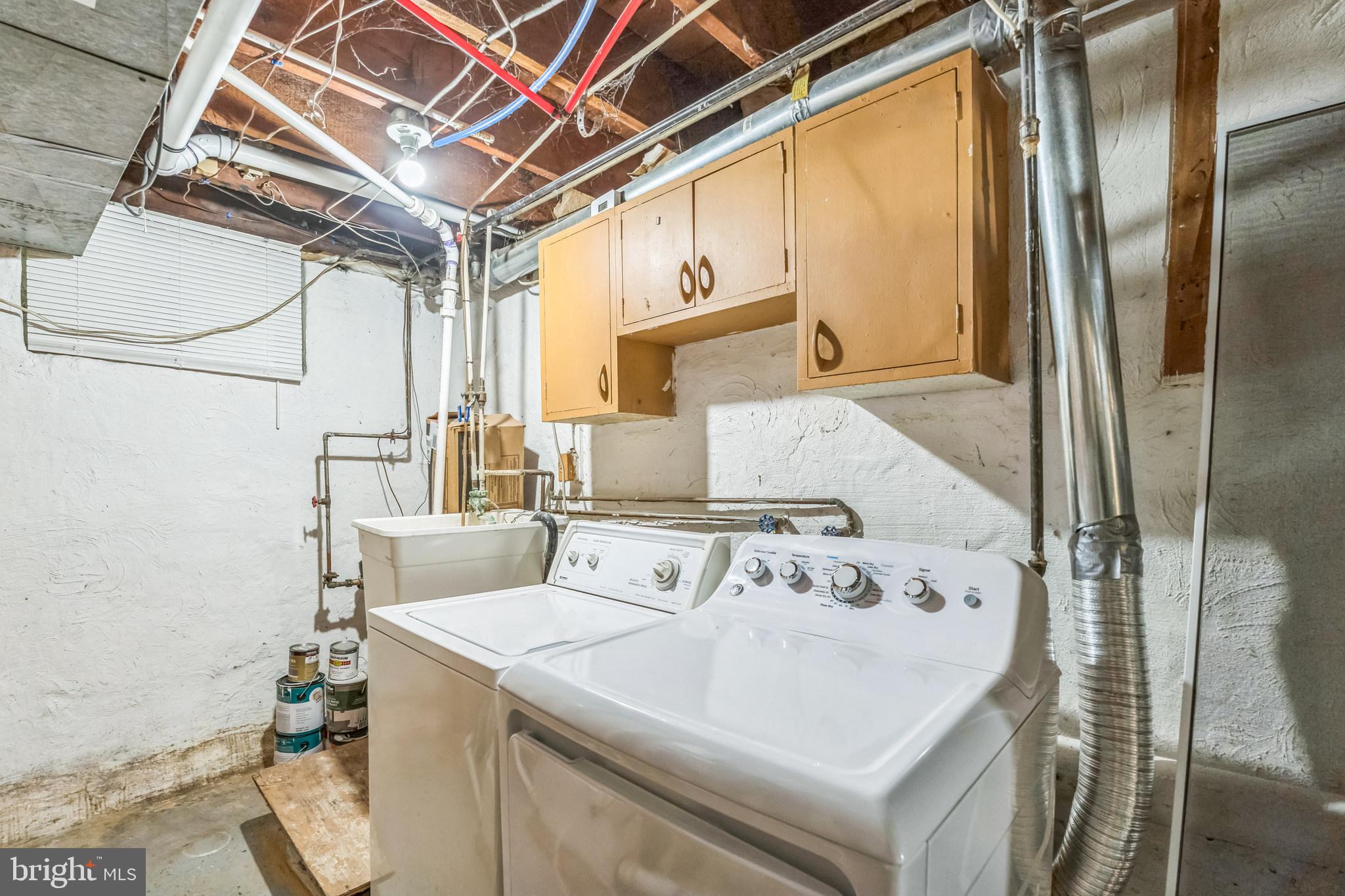 NORTH HILLS - Residential