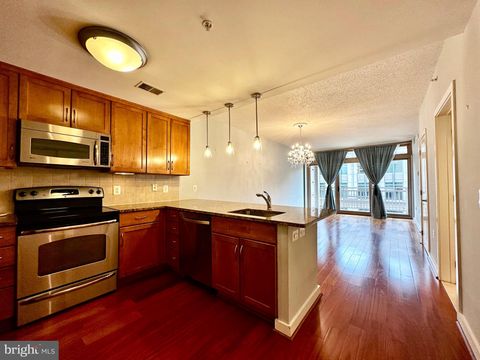 888 N QUINCY STREET 1505 ARLINGTON VA 22203