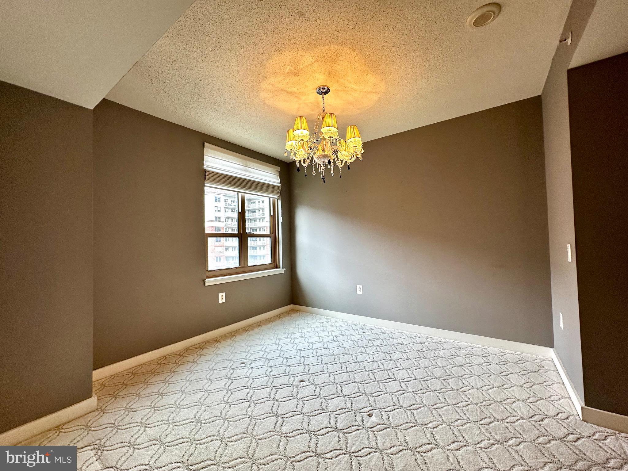 RESIDENCES AT LIBERTY CENTER - Residential Lease