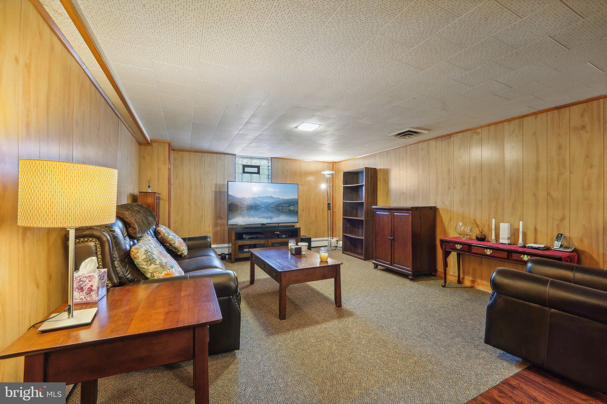 MERRYMOUNT - Residential