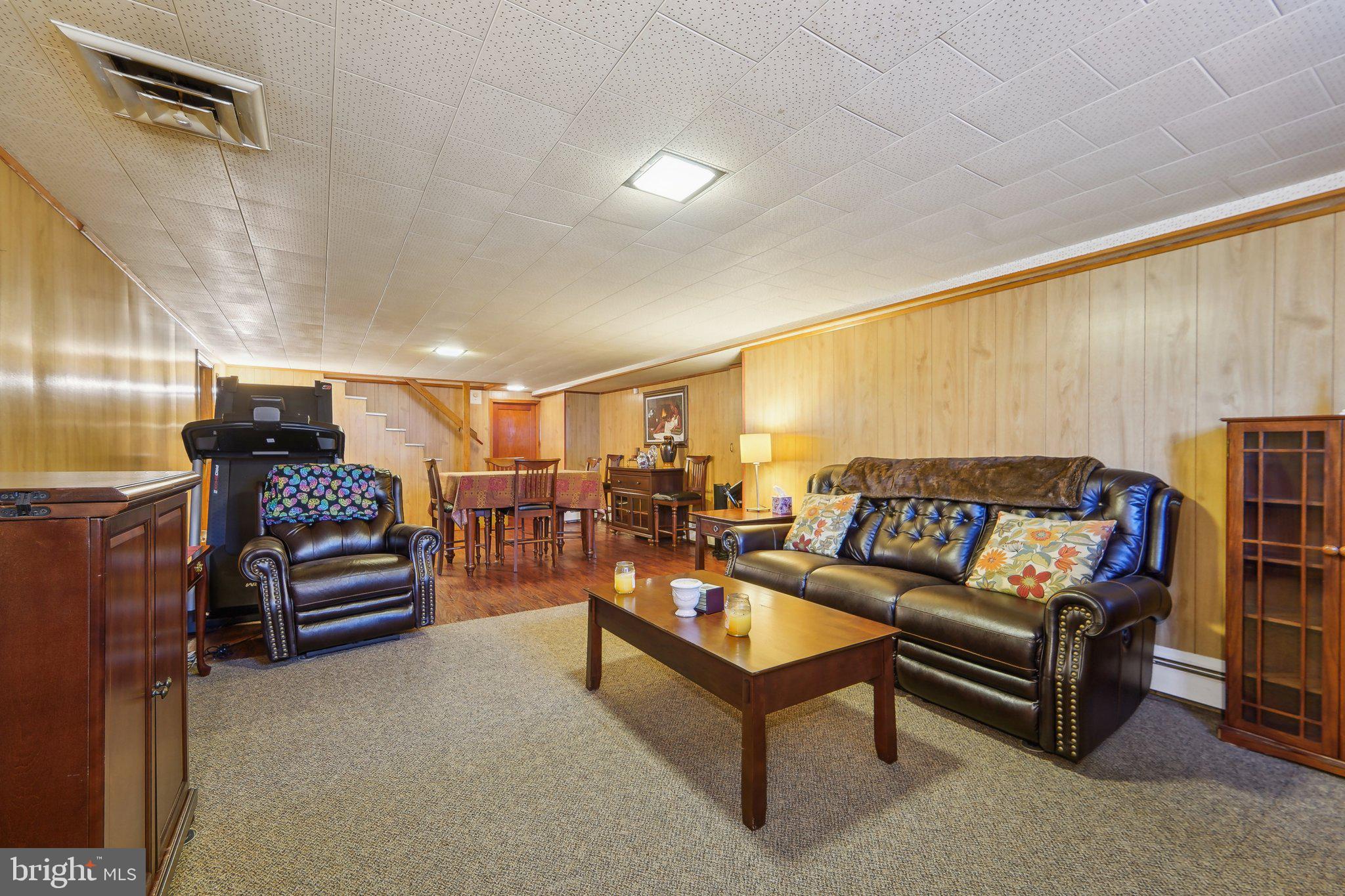 MERRYMOUNT - Residential