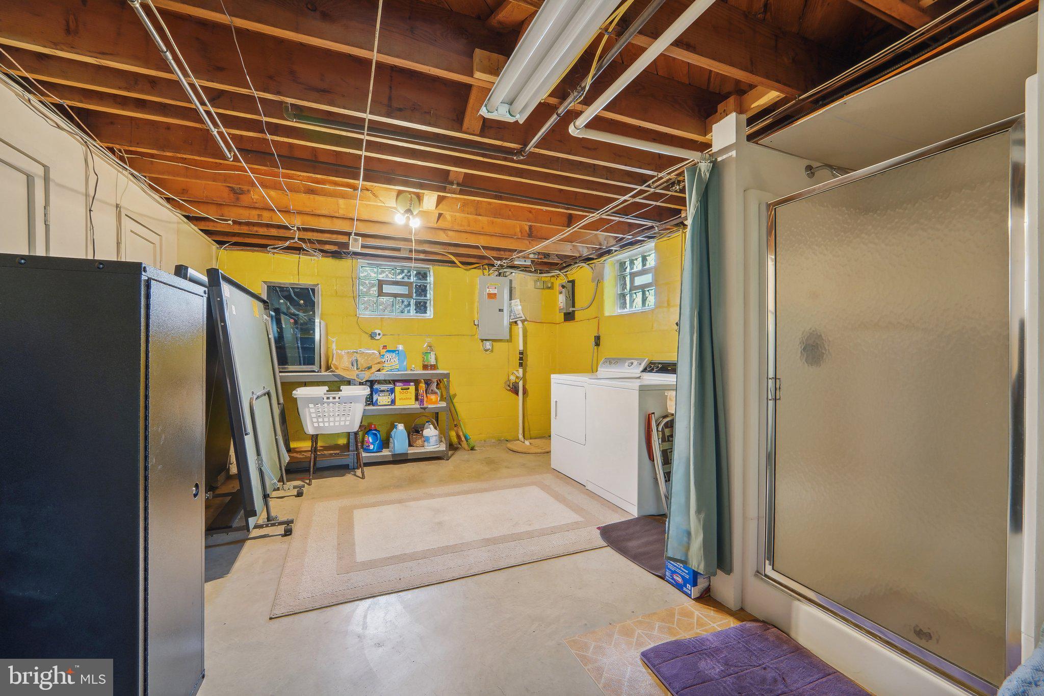 MERRYMOUNT - Residential