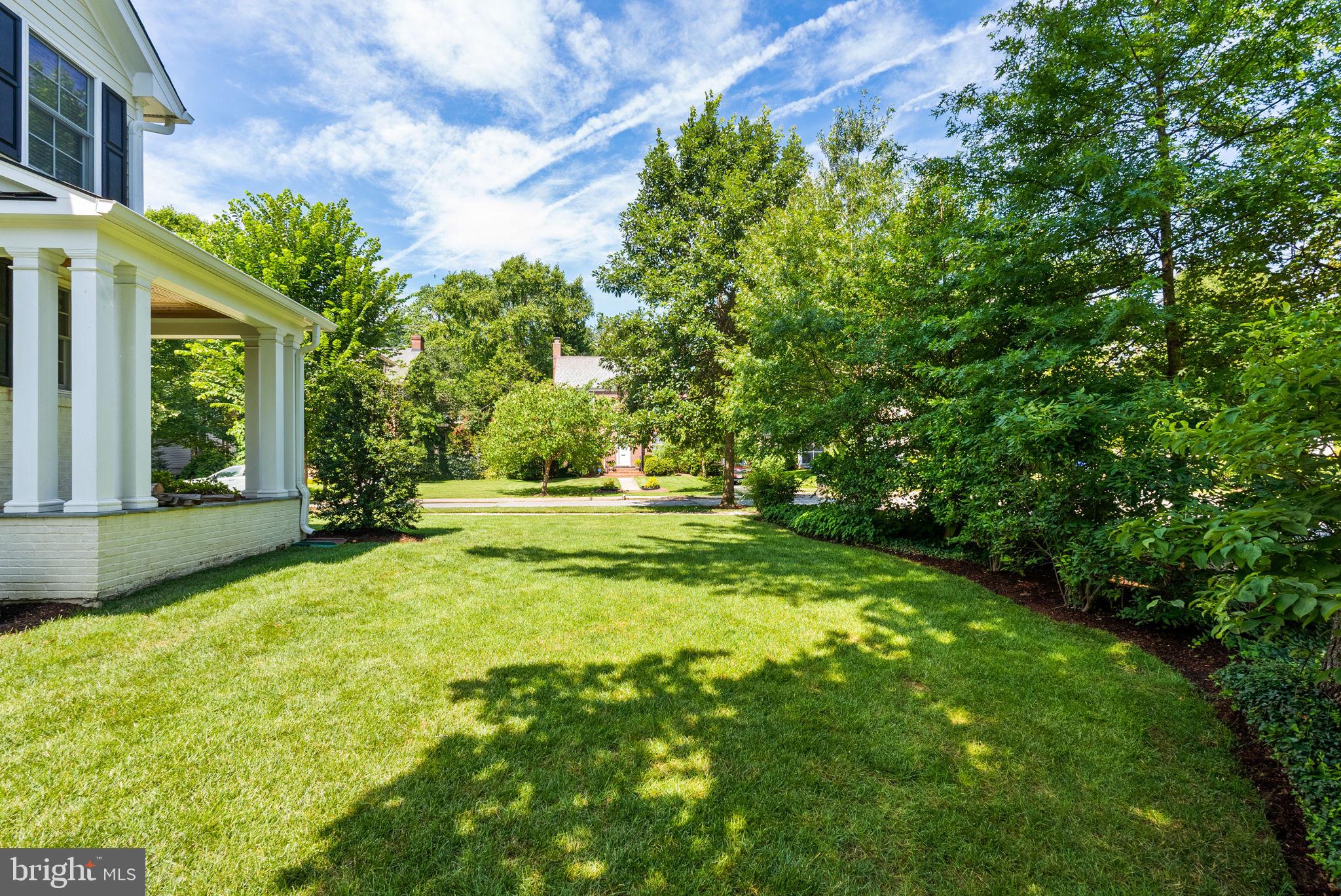BATTERY PARK - Residential