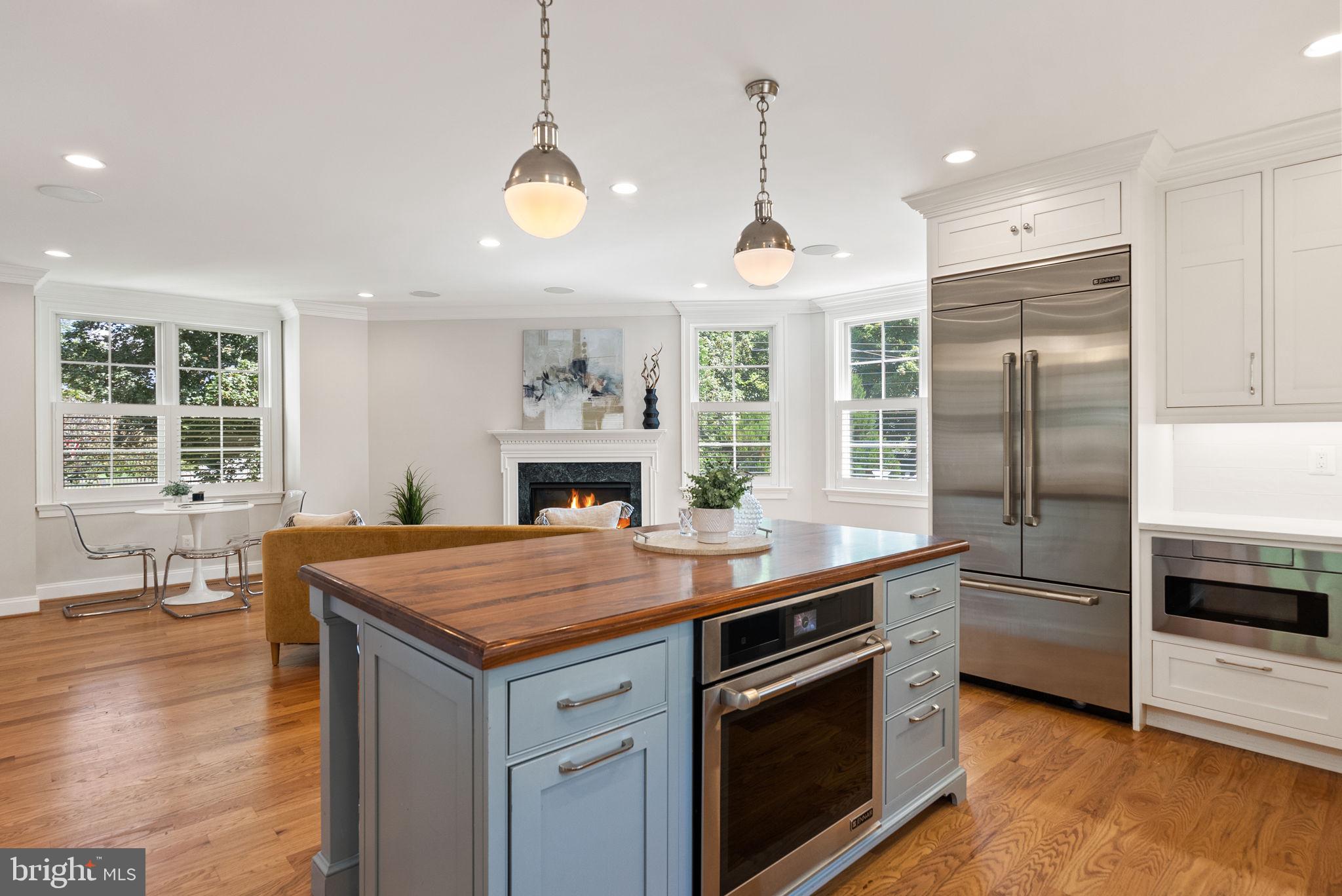 BATTERY PARK - Residential