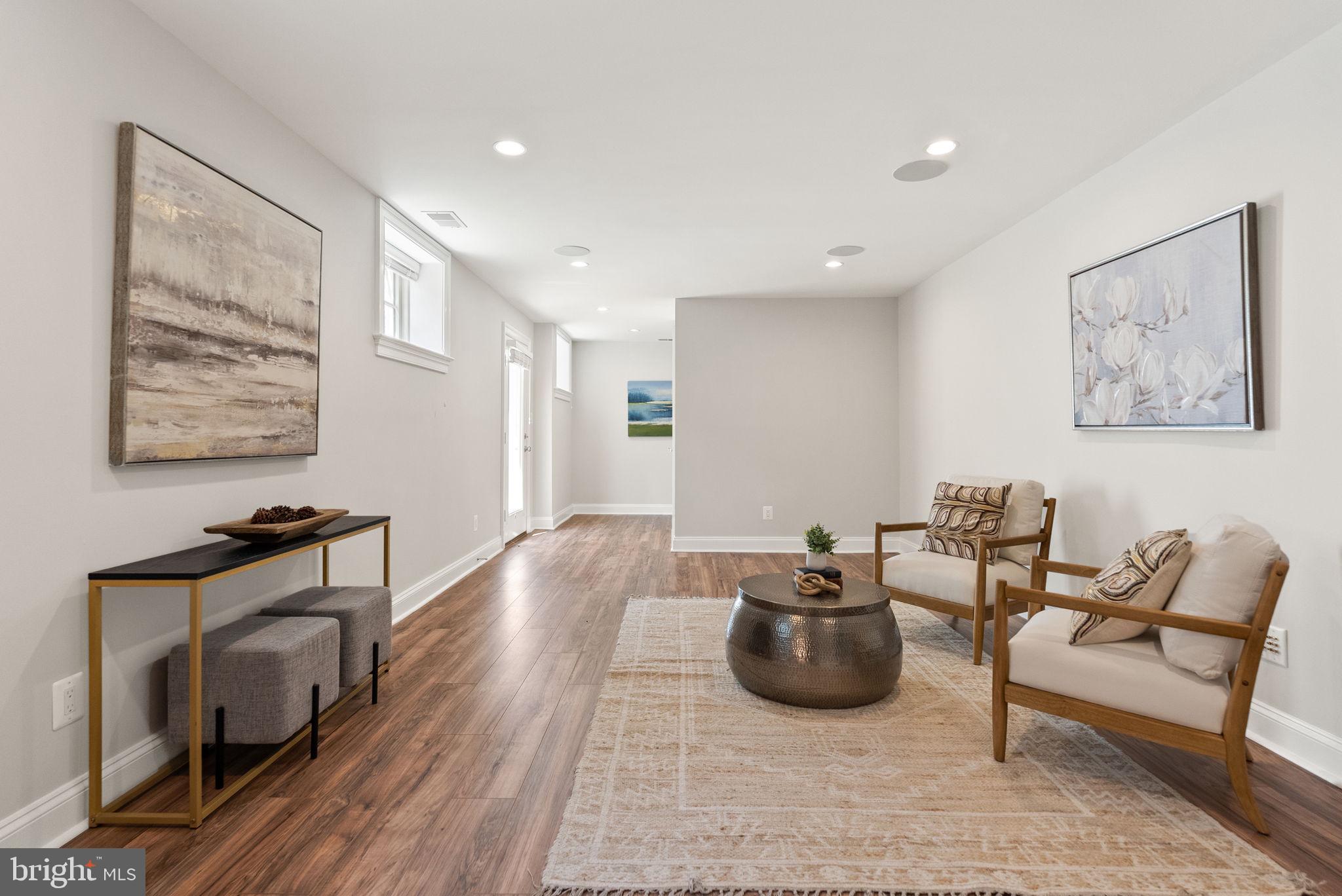 BATTERY PARK - Residential