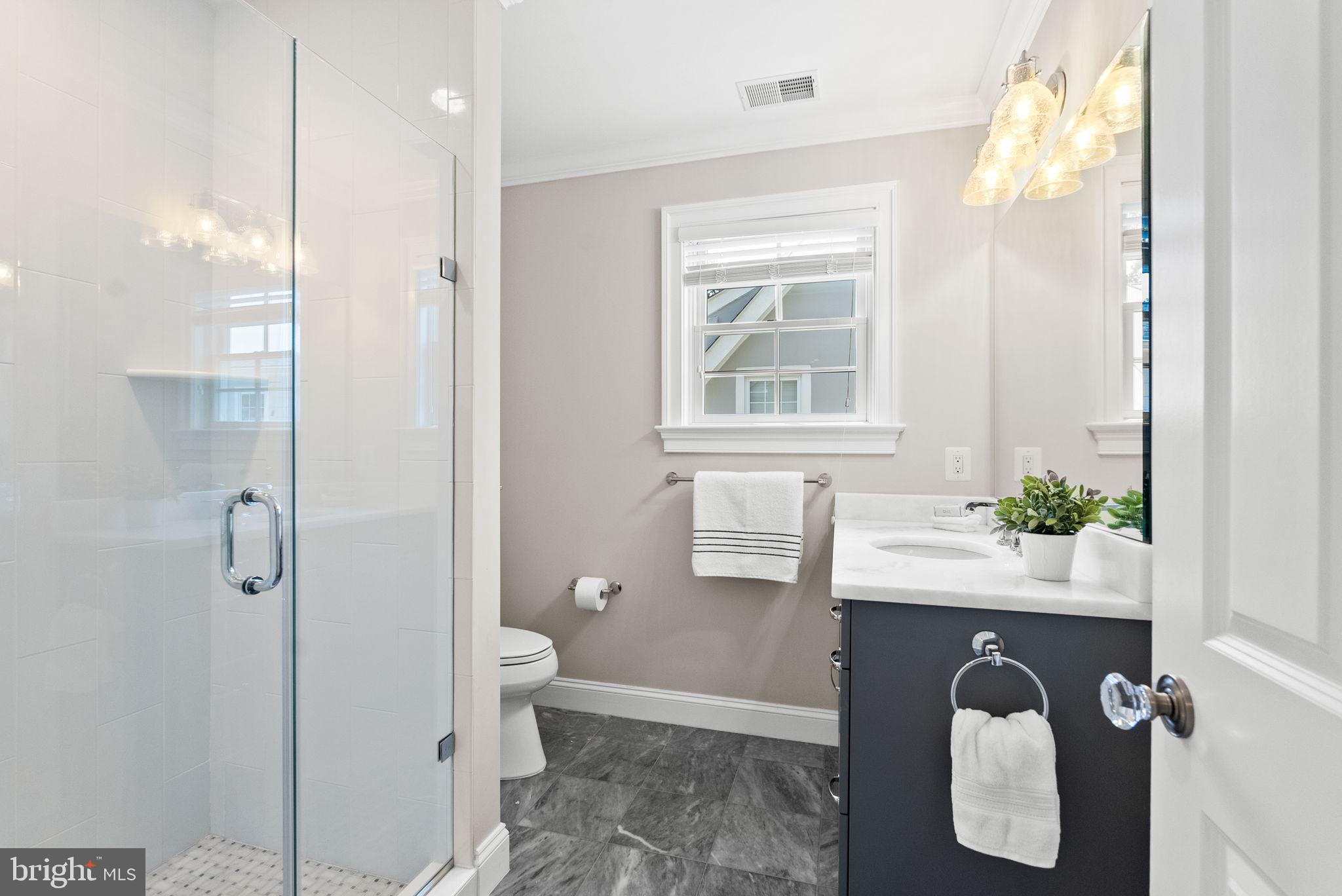 BATTERY PARK - Residential