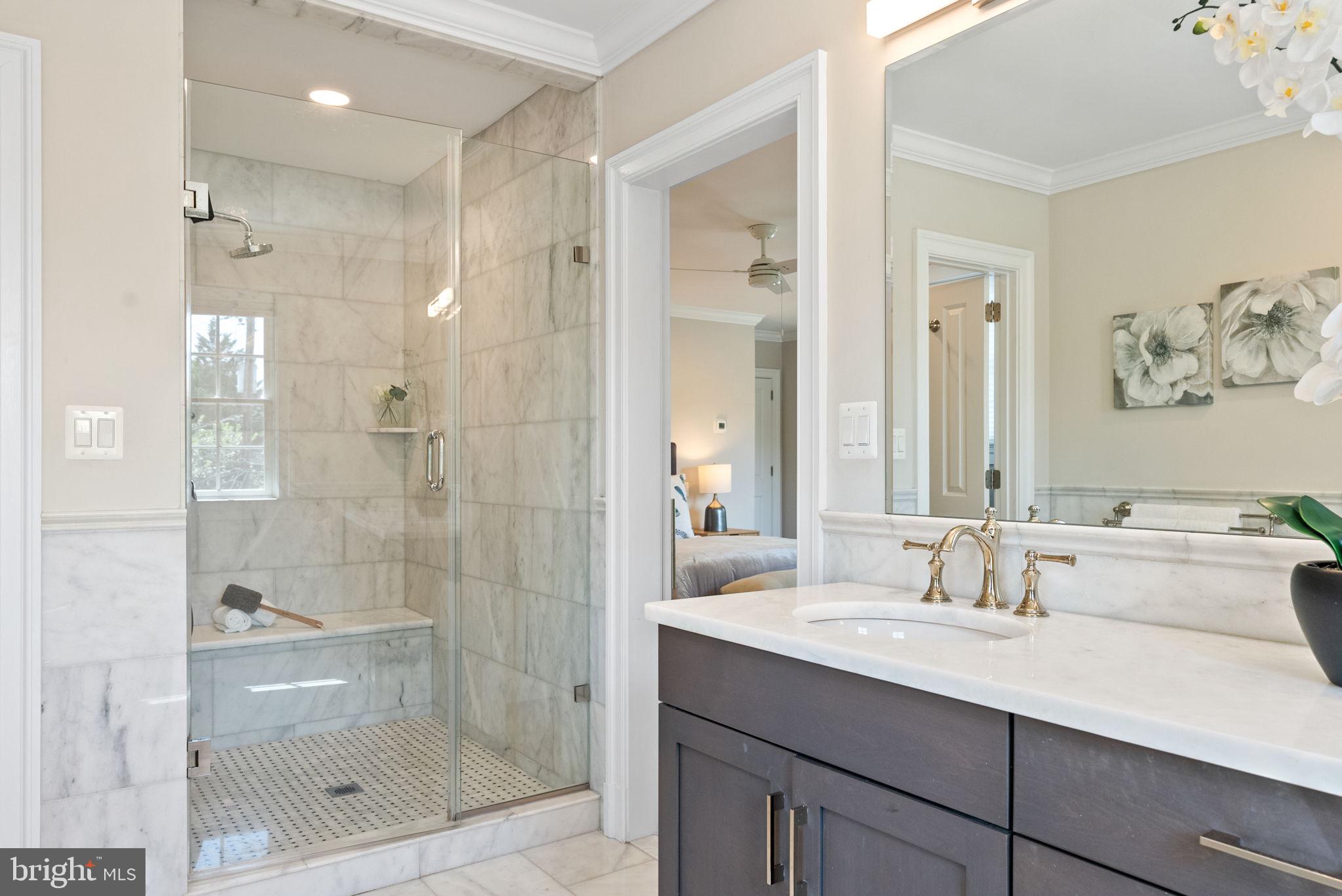 BATTERY PARK - Residential