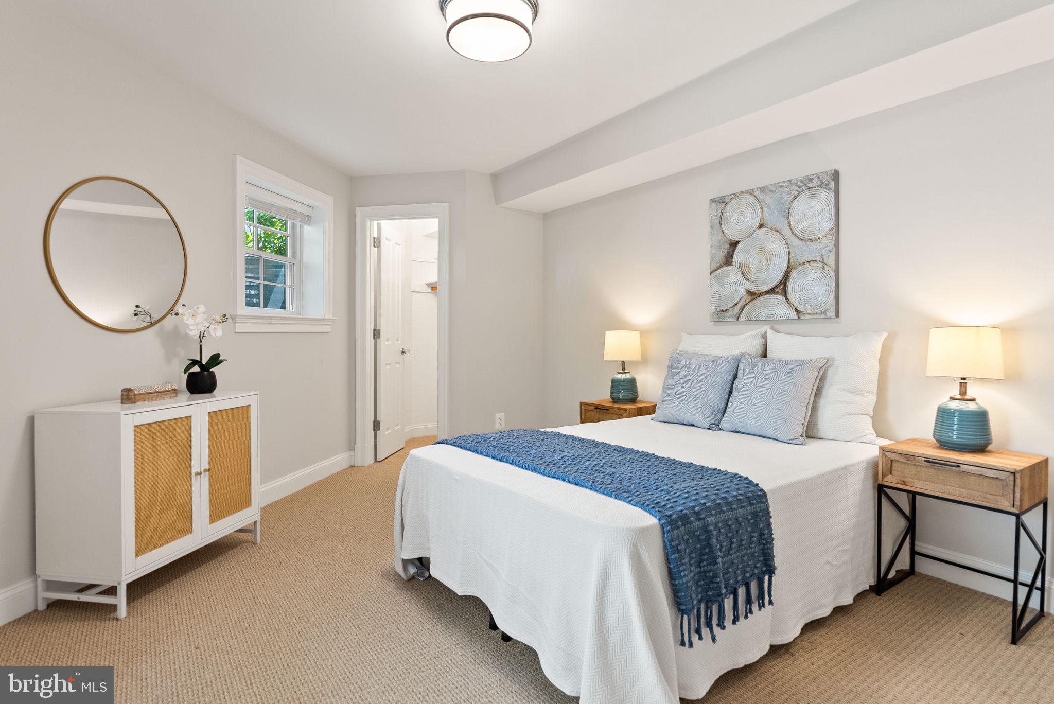 BATTERY PARK - Residential