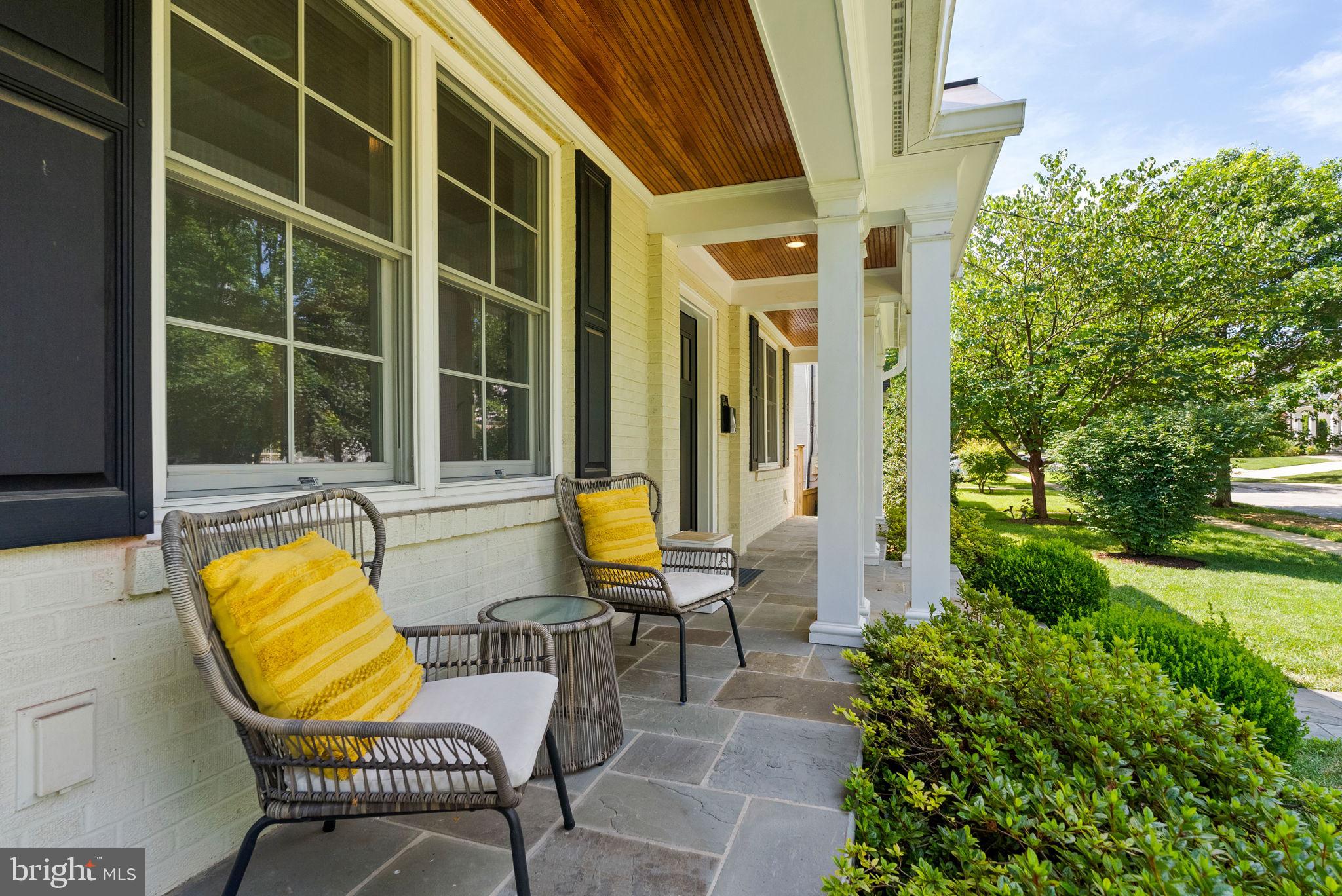 BATTERY PARK - Residential