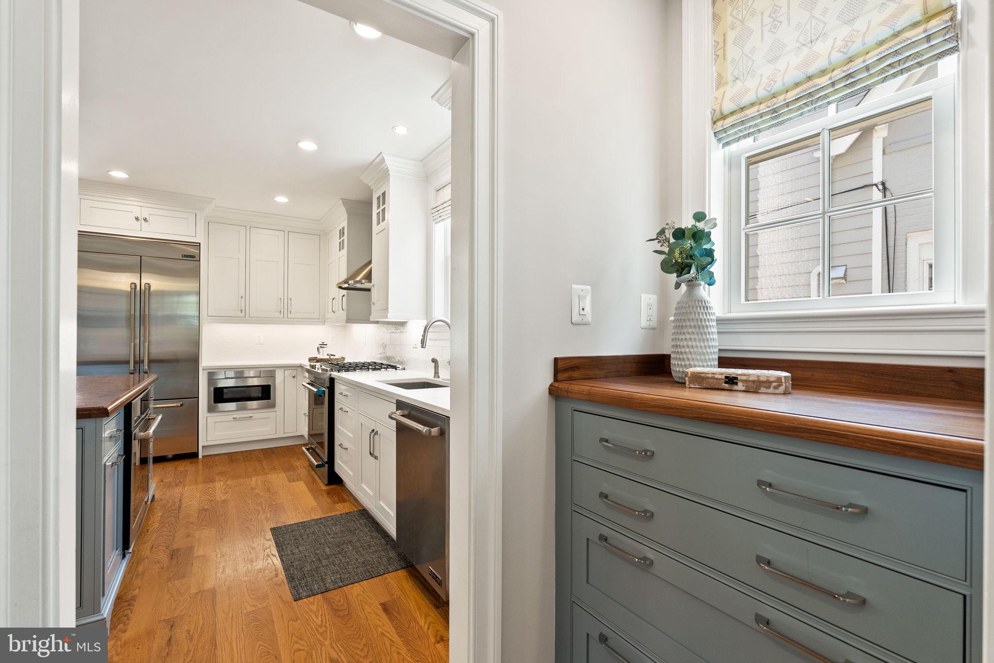 BATTERY PARK - Residential