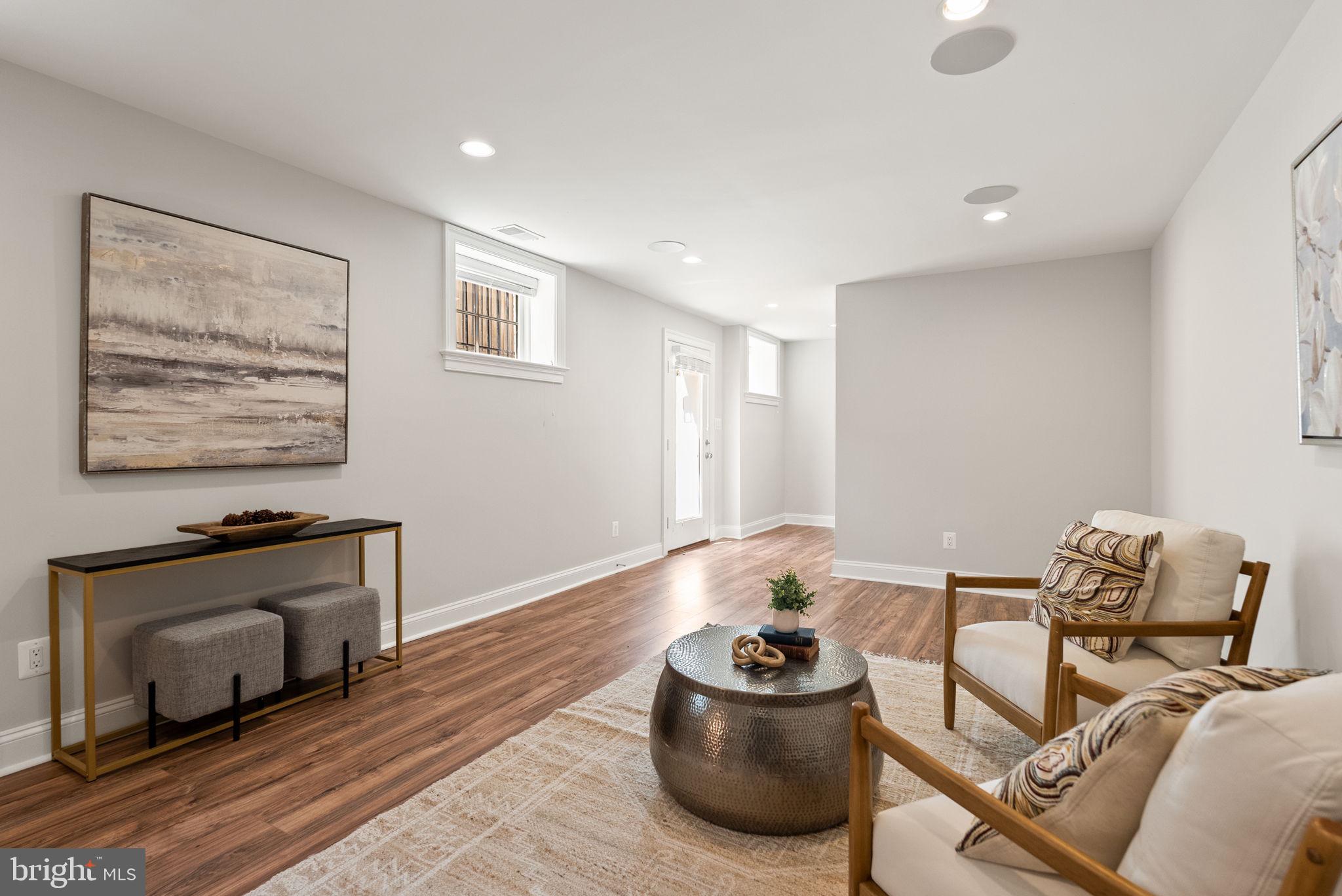 BATTERY PARK - Residential