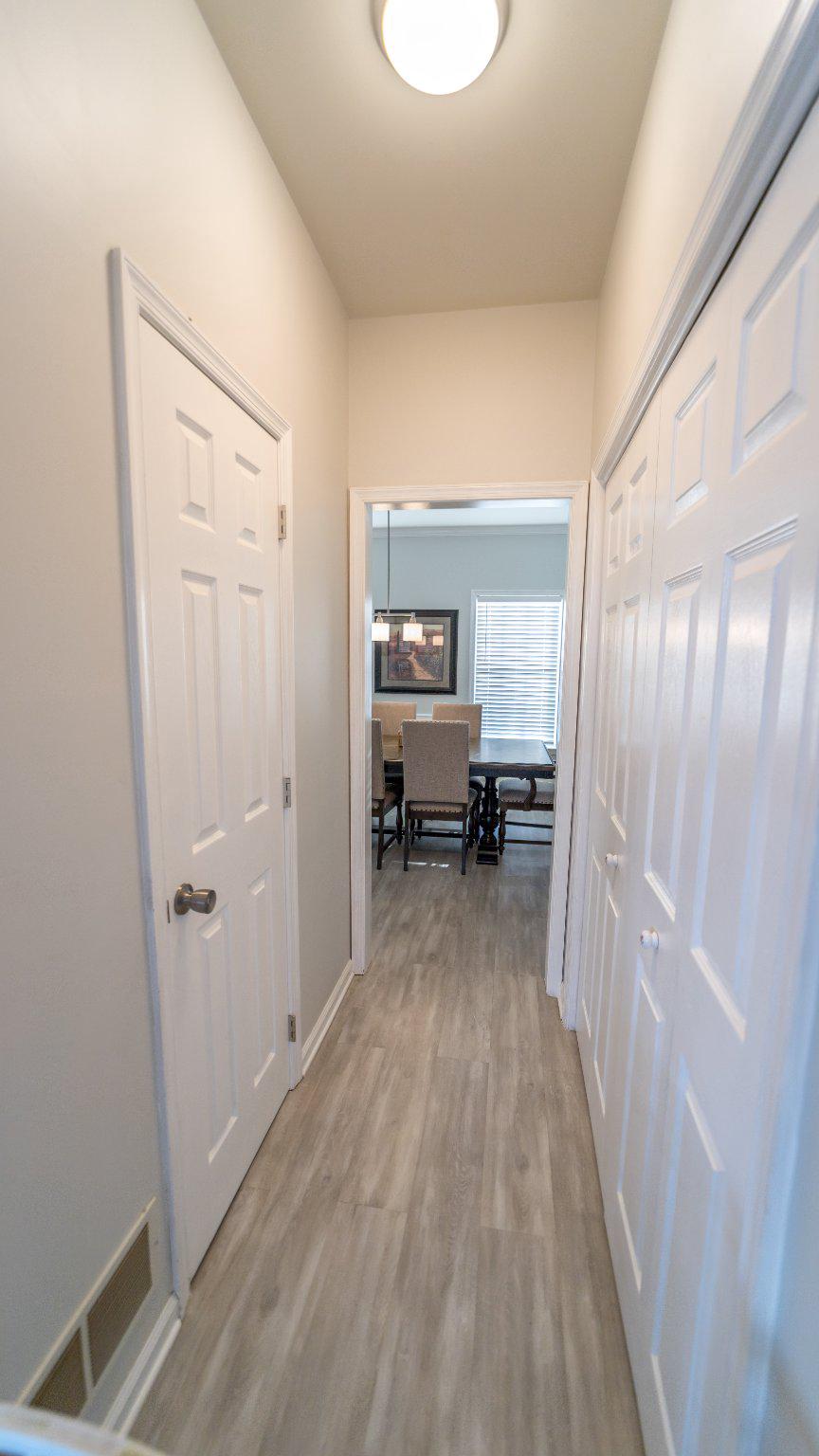 FROST HOLLOW KNOLLS - Residential