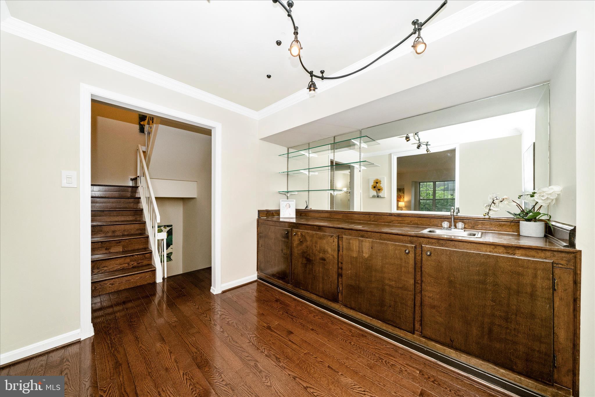 GERMANTOWN VIEW - Residential