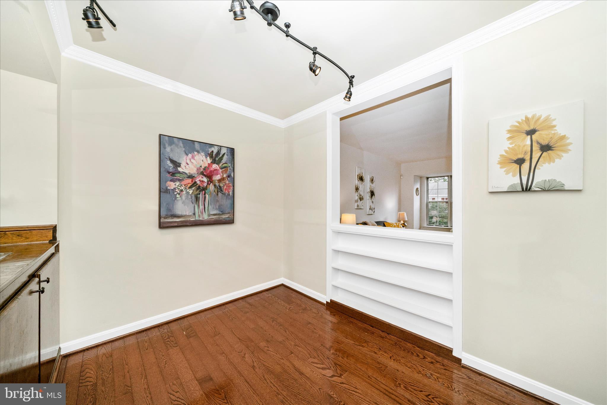 GERMANTOWN VIEW - Residential