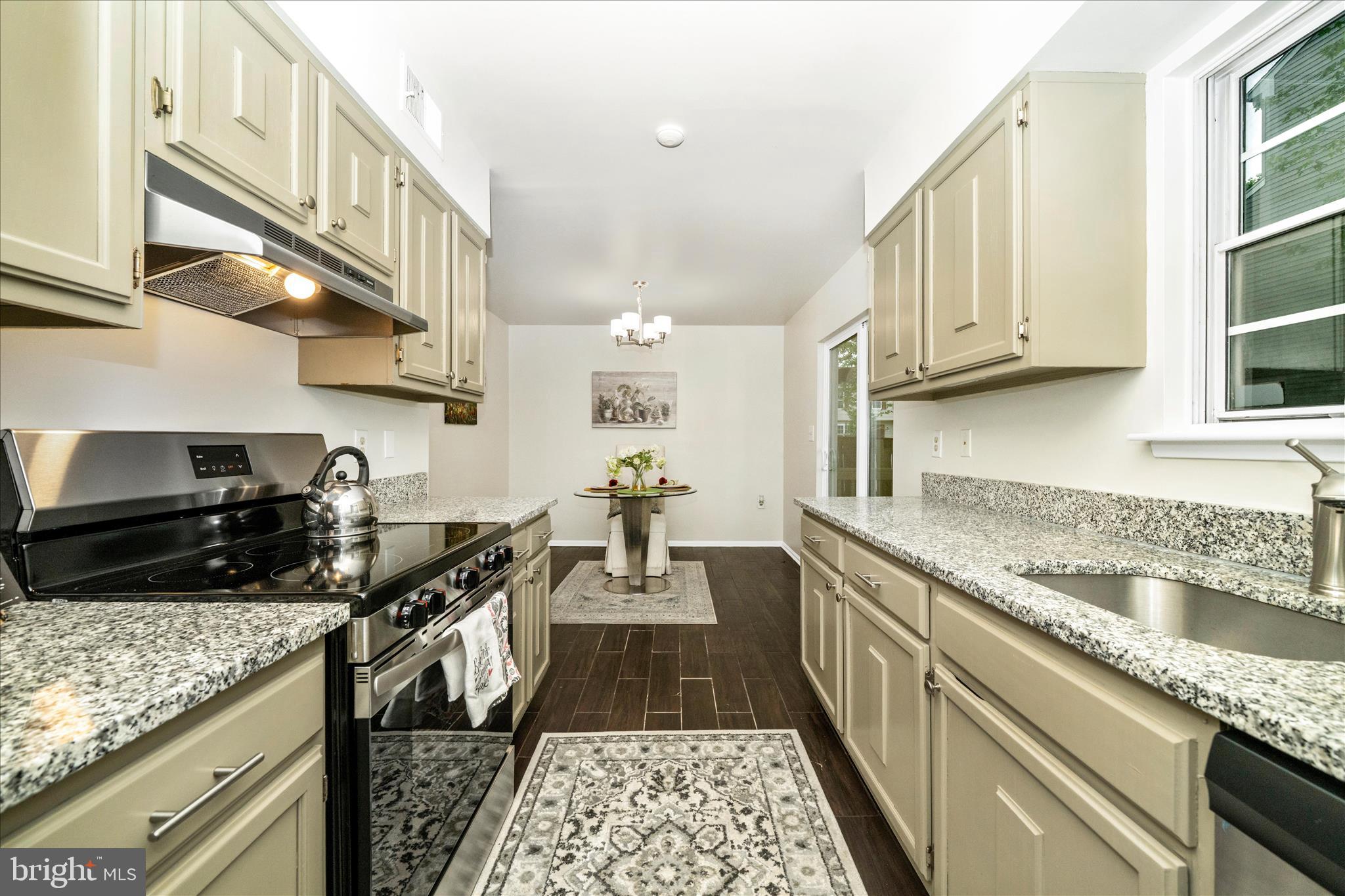 GERMANTOWN VIEW - Residential