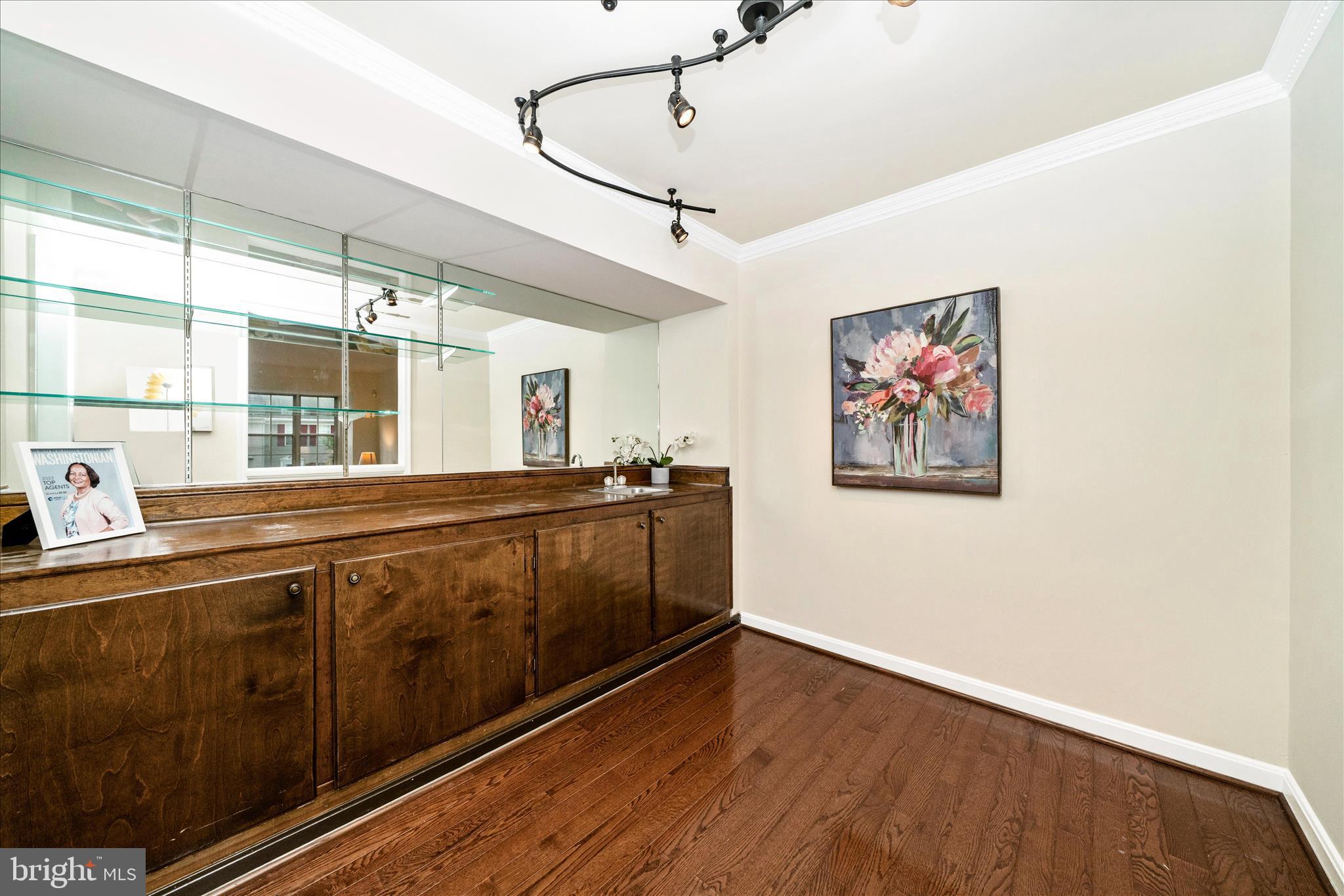 GERMANTOWN VIEW - Residential