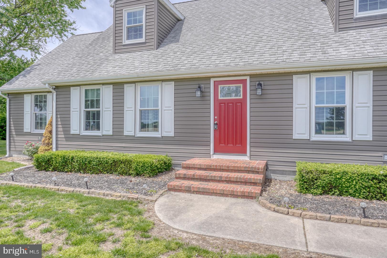 33512 HORSEY CHURCH ROAD