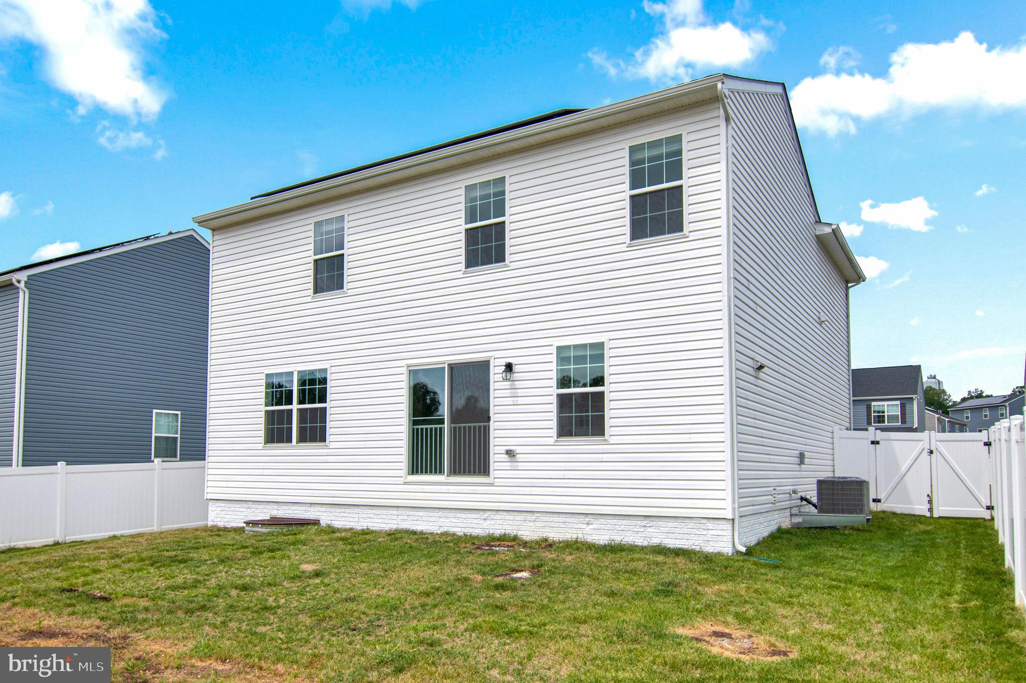 WILDERNESS SHORES - Residential