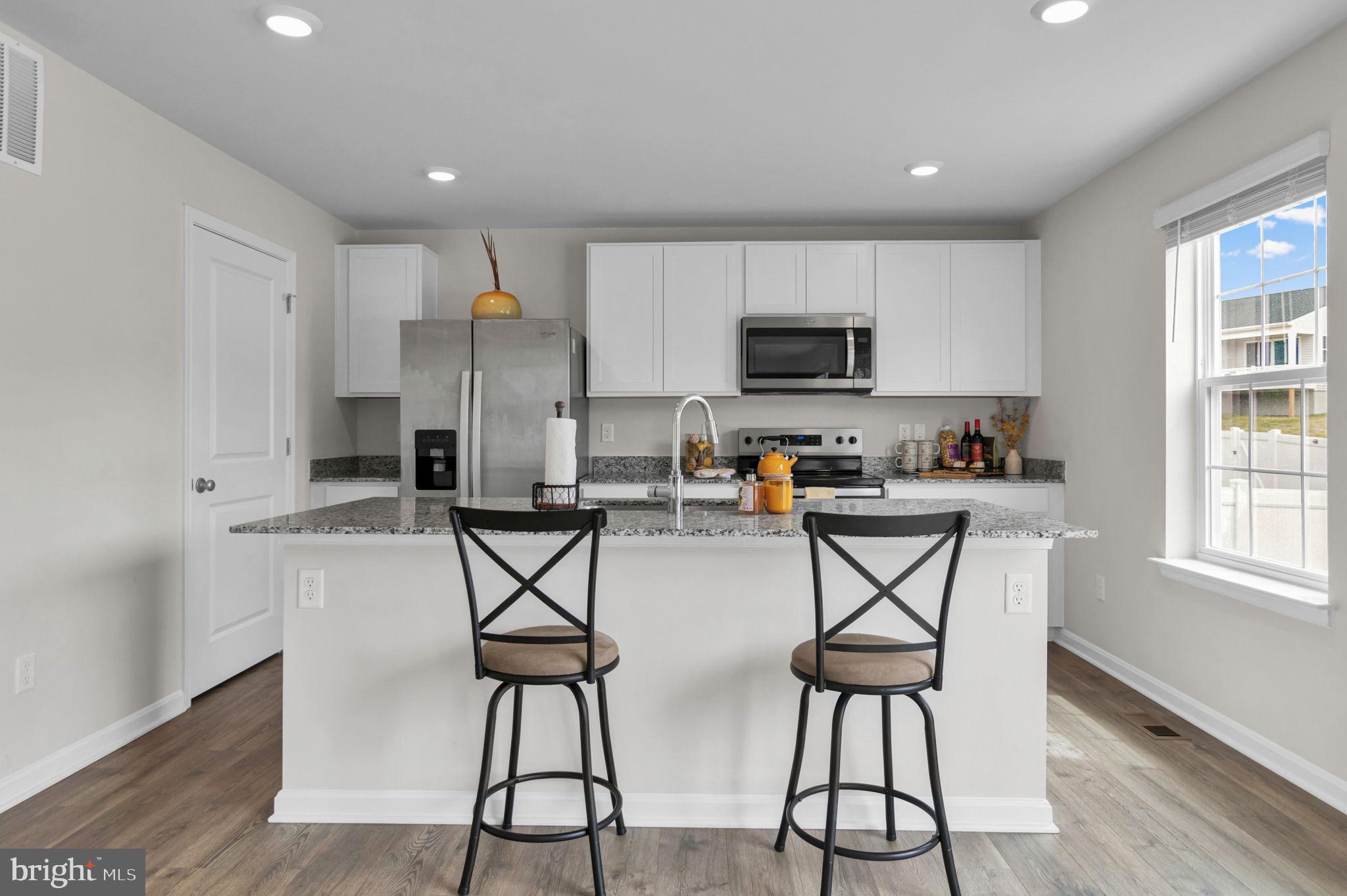 WILDERNESS SHORES - Residential